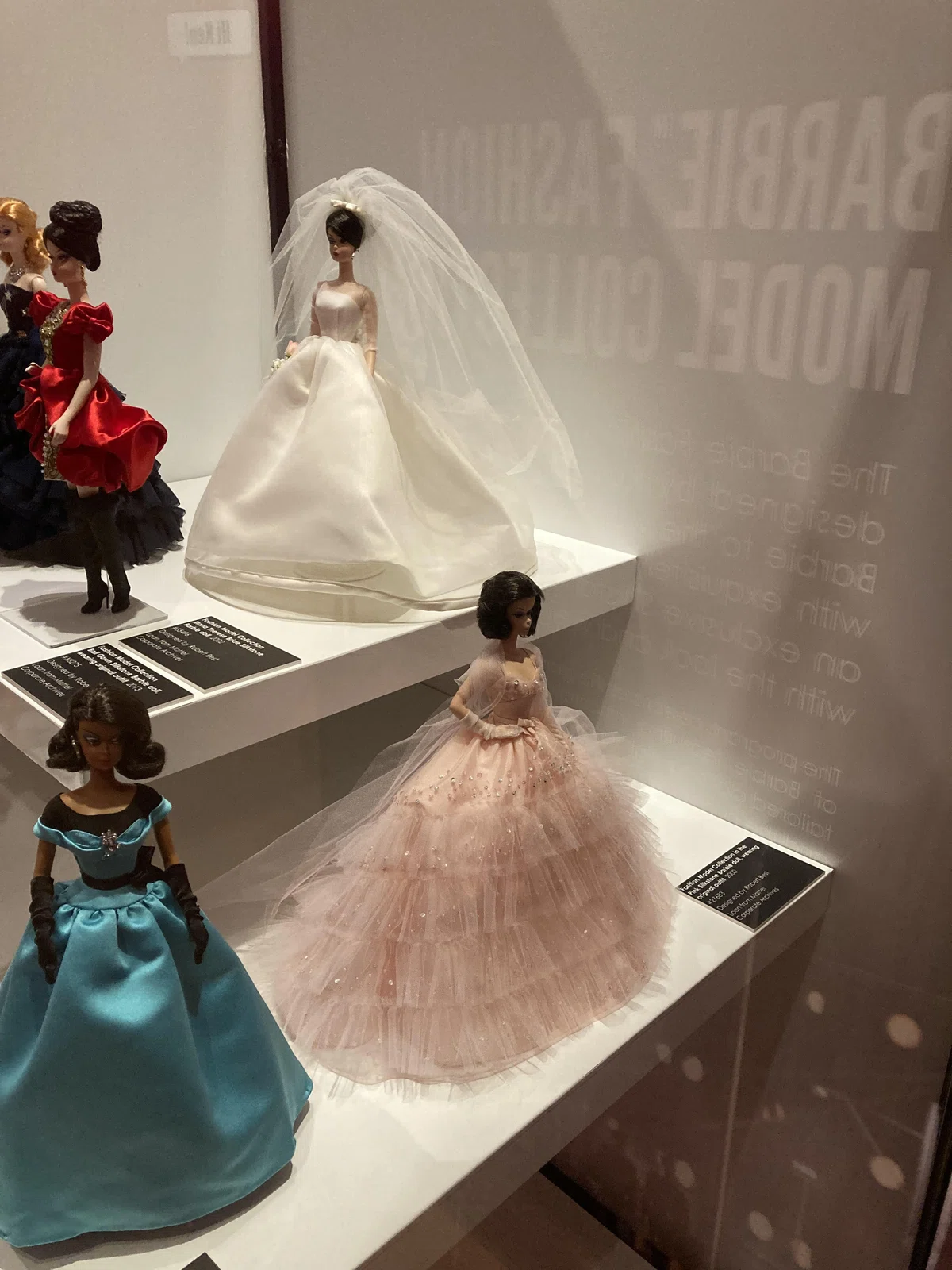 NY博物館巡り】期間限定バービー展！｜miik