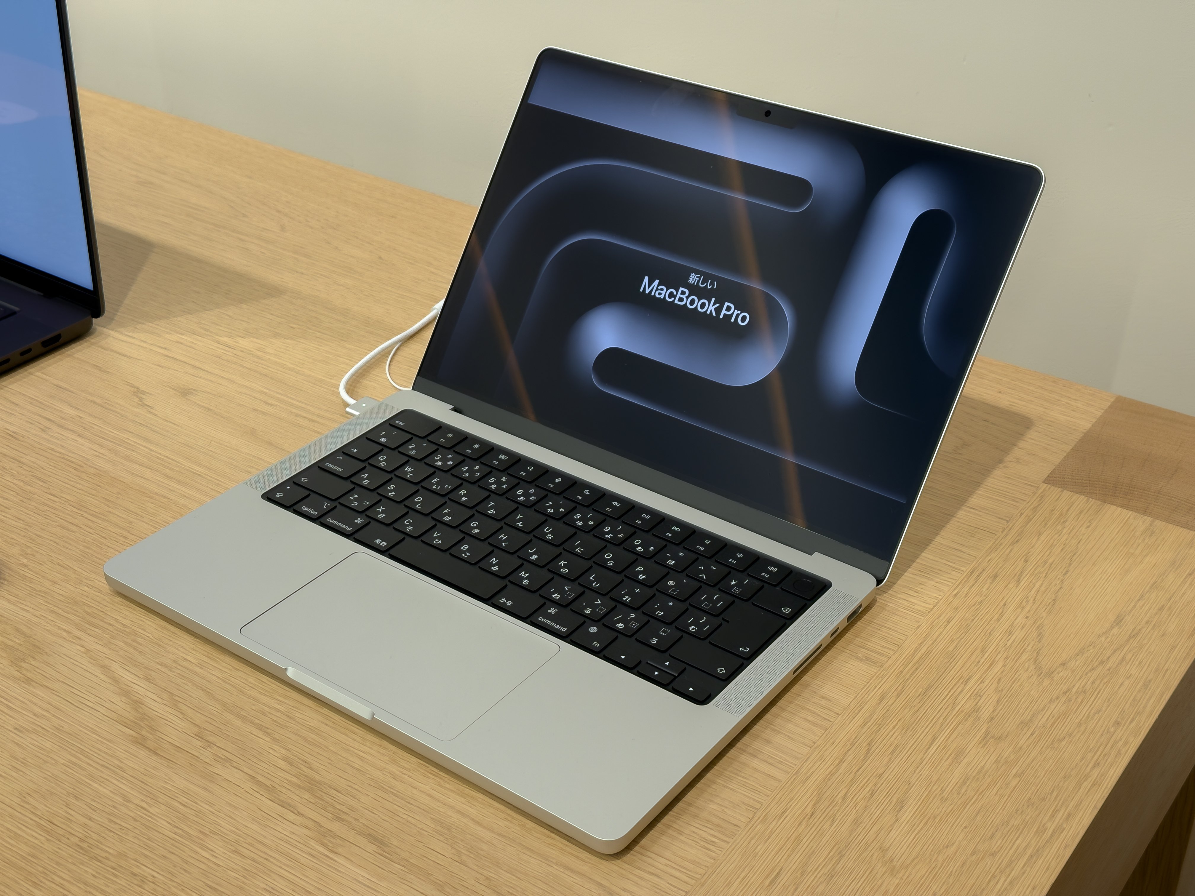 M4チップファミリーを搭載したMacBook ProとiMacお触りレポ M4チップファミリーを搭載したMacBook ProとiMacお触りレポ