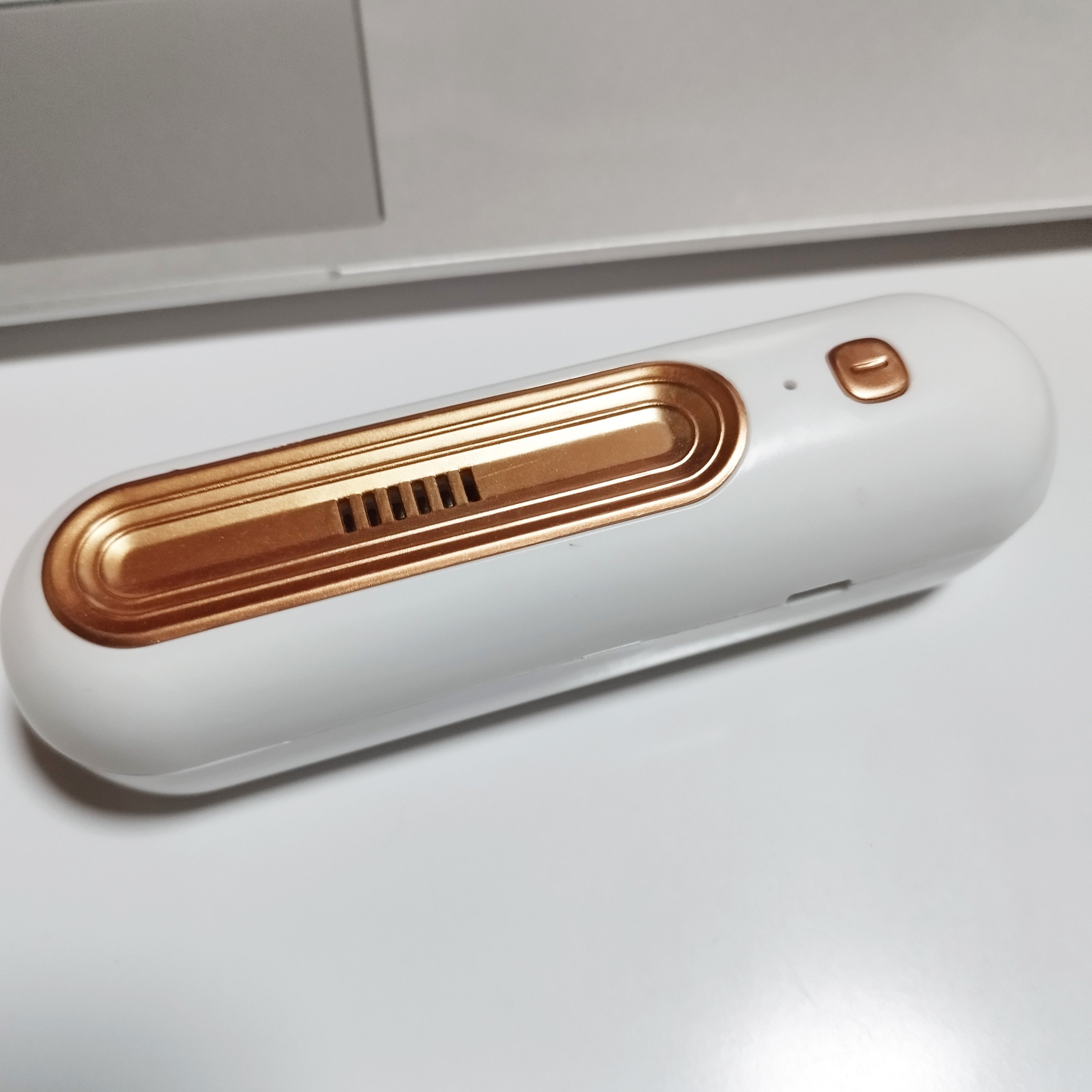 家の中の臭い消しにオゾン発生器買ってみた!|物好きな二人組 家の中の臭い消しにオゾン発生器買ってみた!|物好きな二人組