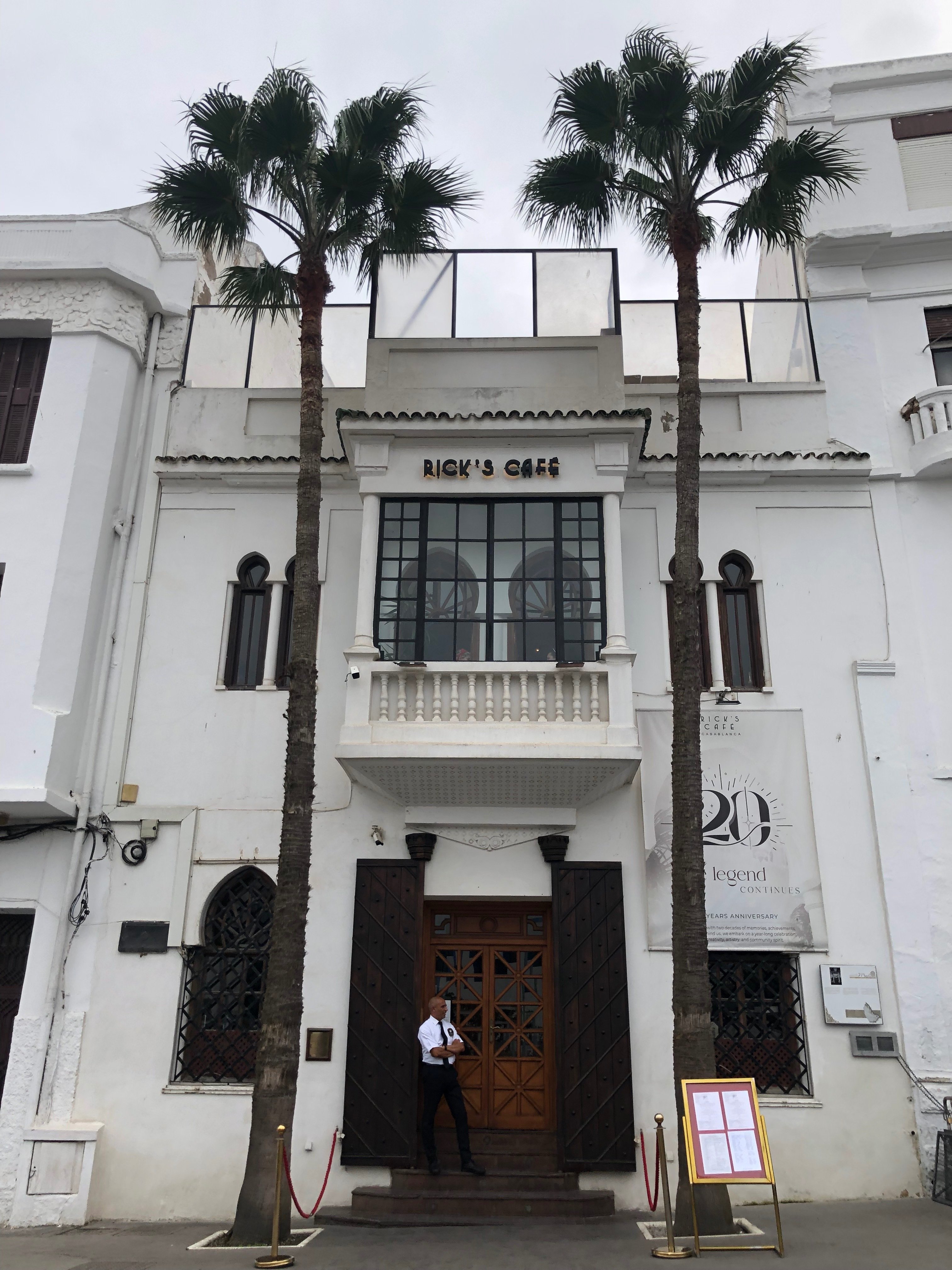 カサブランカ（Casablanca）は長短混在、モスクも有名なカフェもパスし