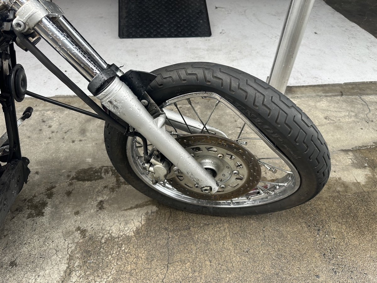 ドラッグスター250の自損事故による修理見積：保険で修理か、それとも  