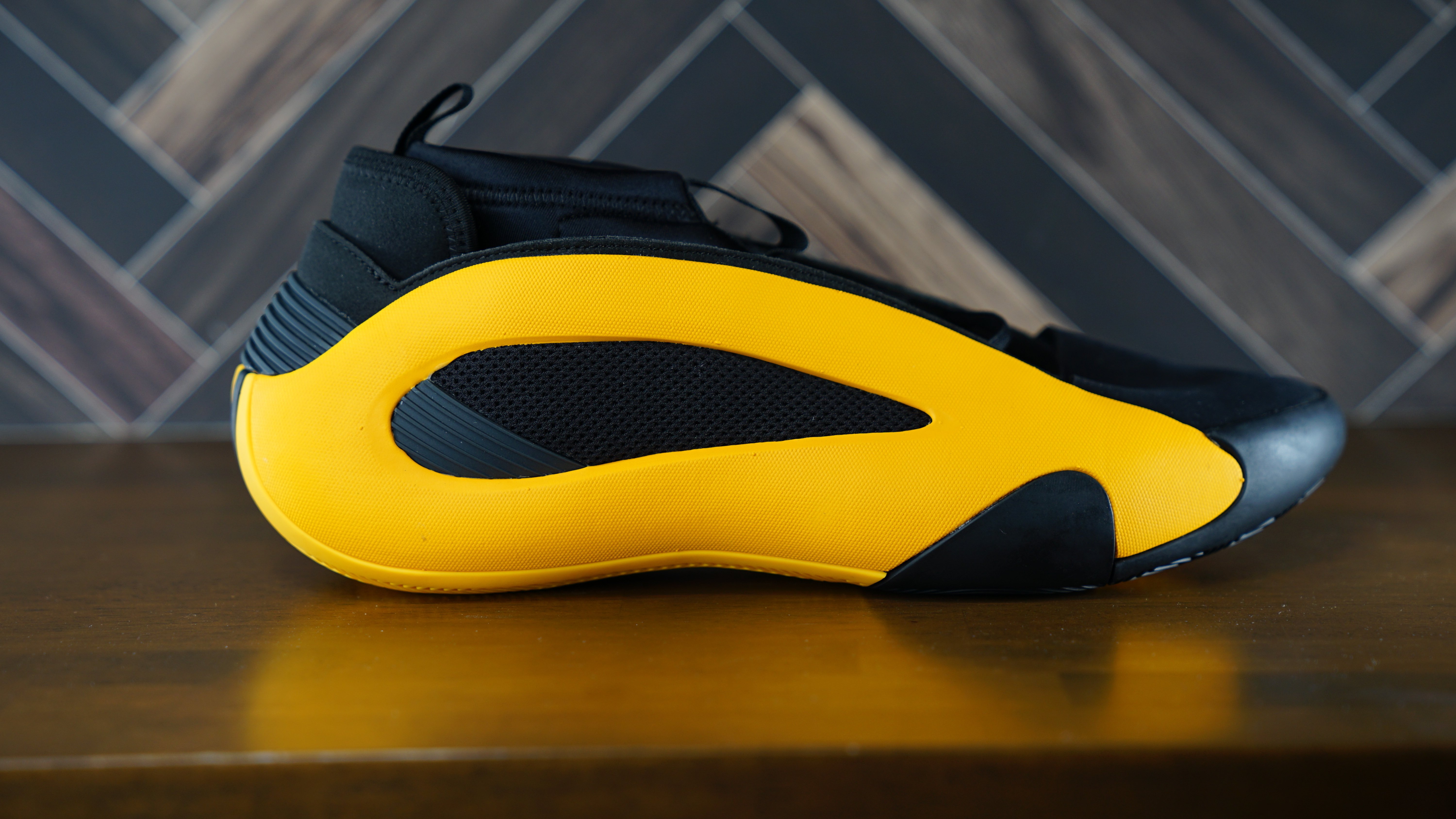 Review8：【Adidas】Harden vol.8｜ぱらと