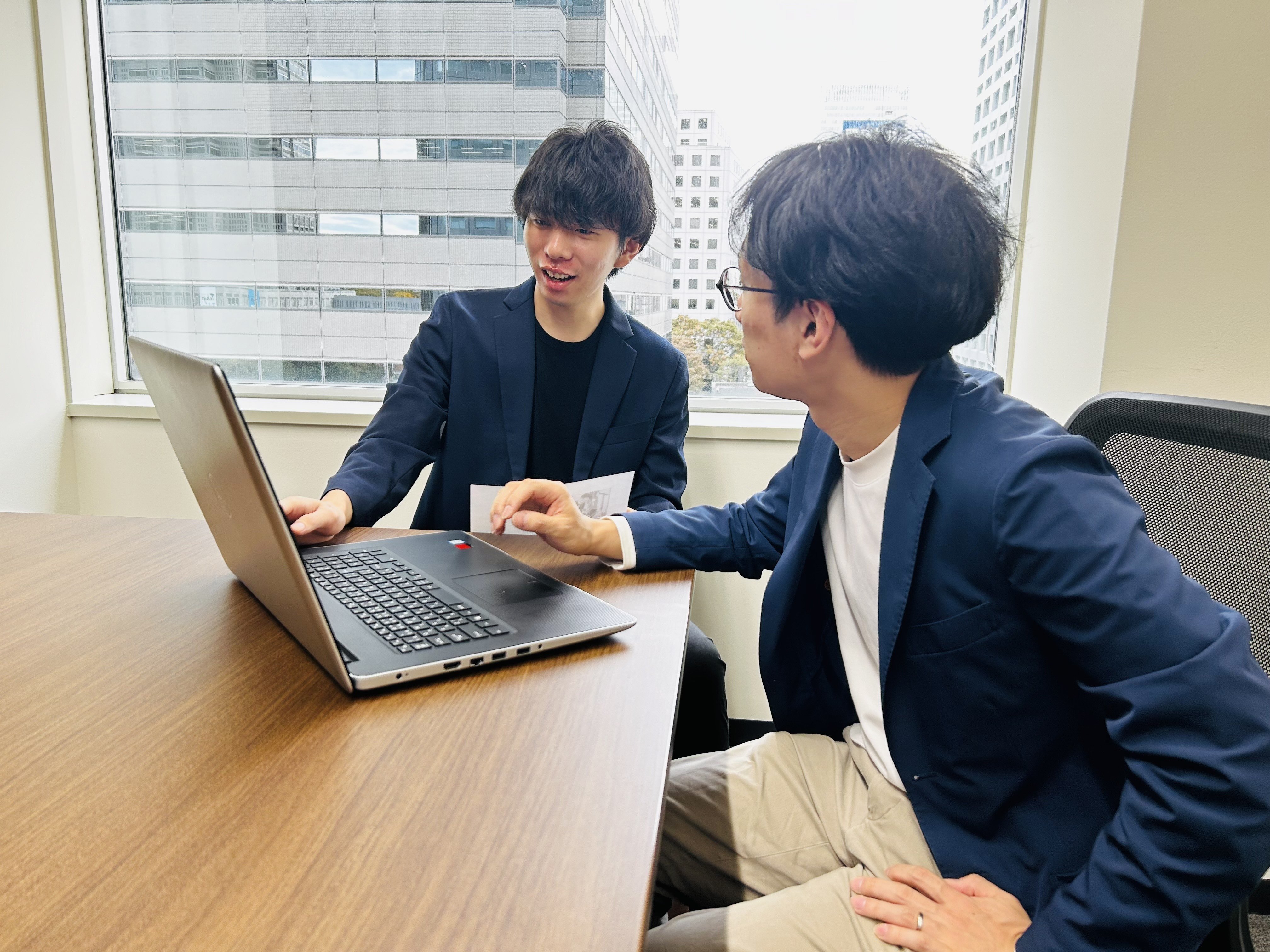 入社5年目、社内でデザイン担当のポジションを確立したサブリーダー