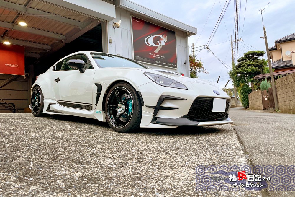 美品⭐︎GR2 トヨタ GR86 2021(クリスタルホワイトパール)｜株式会社 青島文化教材社