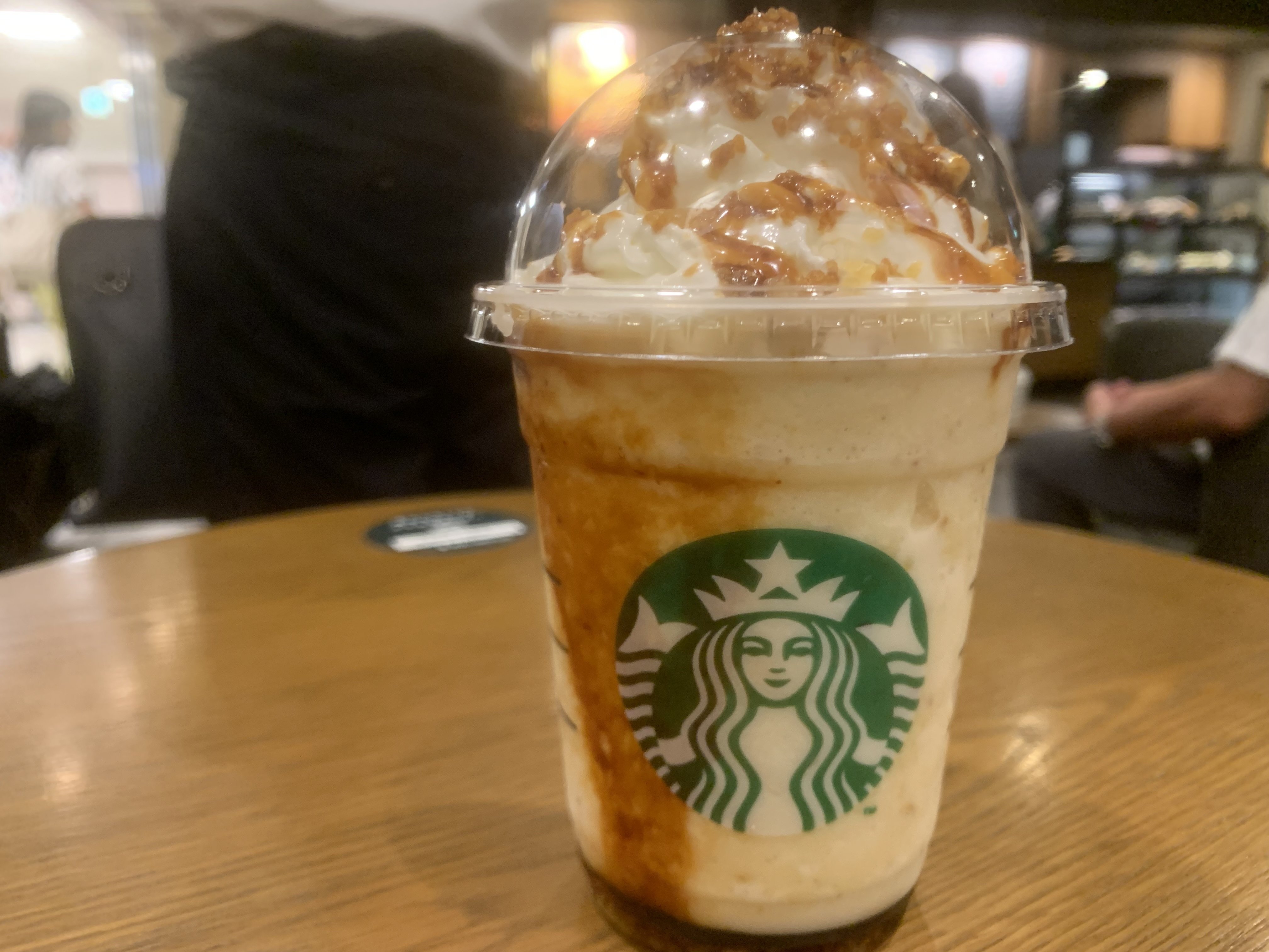 甘党おじさん必見】スタバのフラペチーノはモバイルオーダーで
