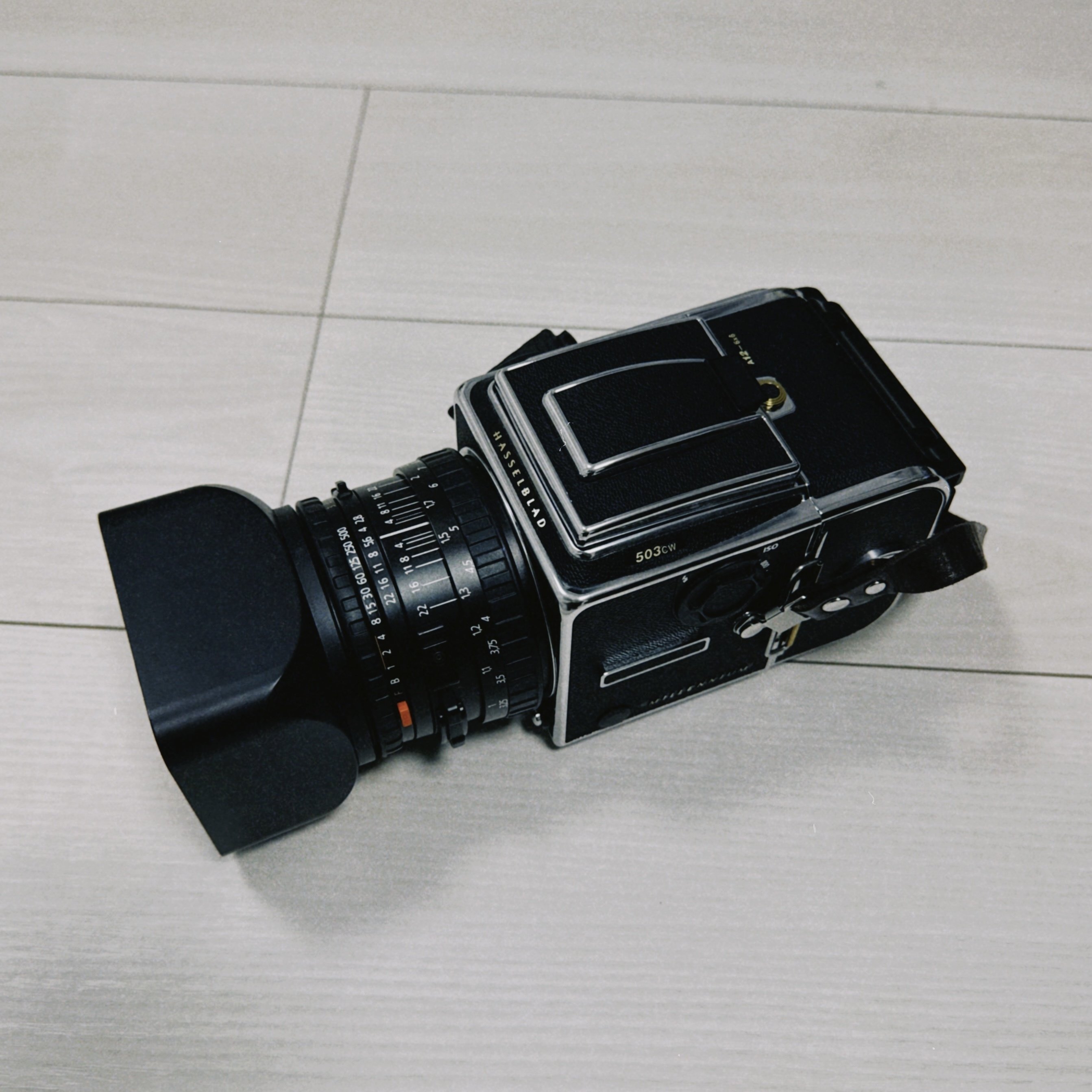 中古)HASSELBLAD (ハッセルブラッド) 503CW ミレニアムキット
