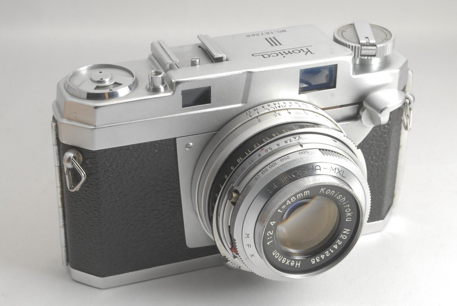 コニカ IIIの分解｜フィルムカメラ修理のアクアカメラ