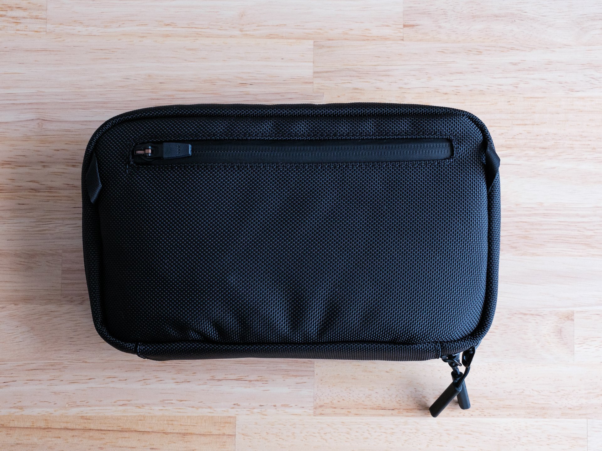 ガジェットポーチの中身｜THE TOKYO TECHPACK POUCH｜murasaki