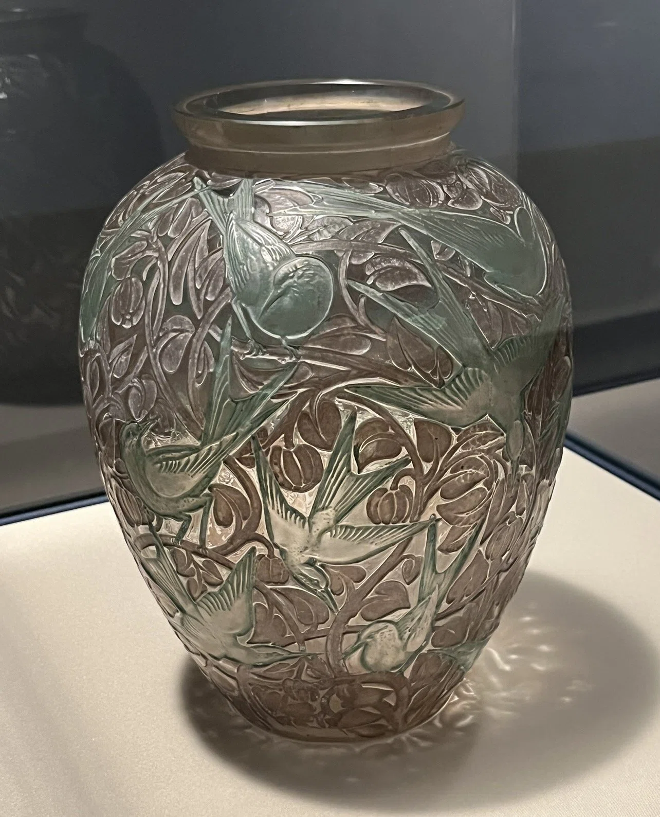 マッチー　希少なルネ期の作品です ラリック GUI 花瓶1921年 アール コレクション展は楽しい #07② 東京国立近代美術館 2024年10月