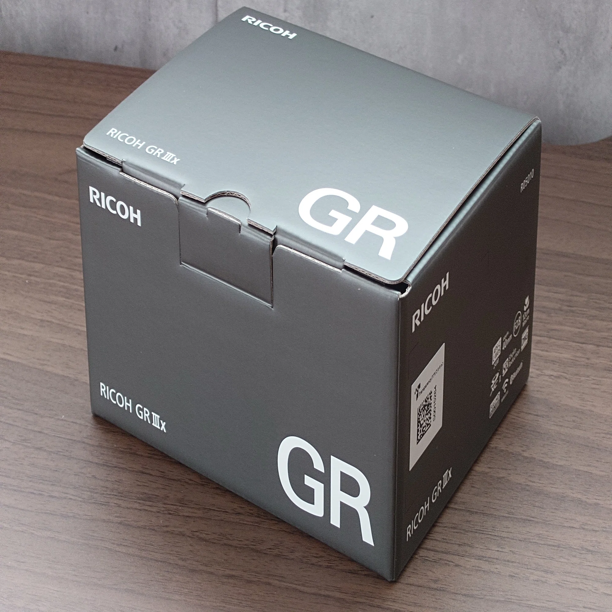 伝説のコンデジ「RICOH GRⅢx」と邂逅しました｜PhotoClef. | Yuz
