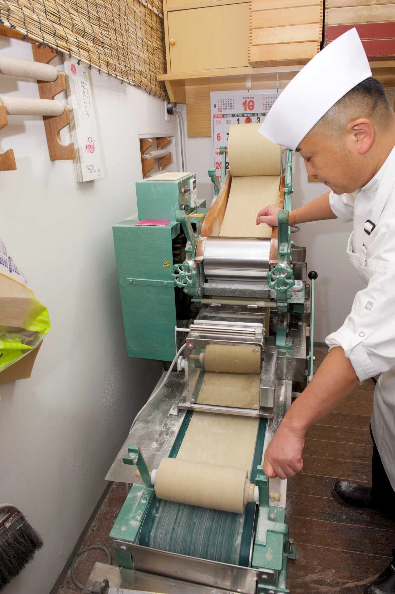 手順公開【自家製麺の技術】千葉・柏市「そば・日本料理 美晴」ロール