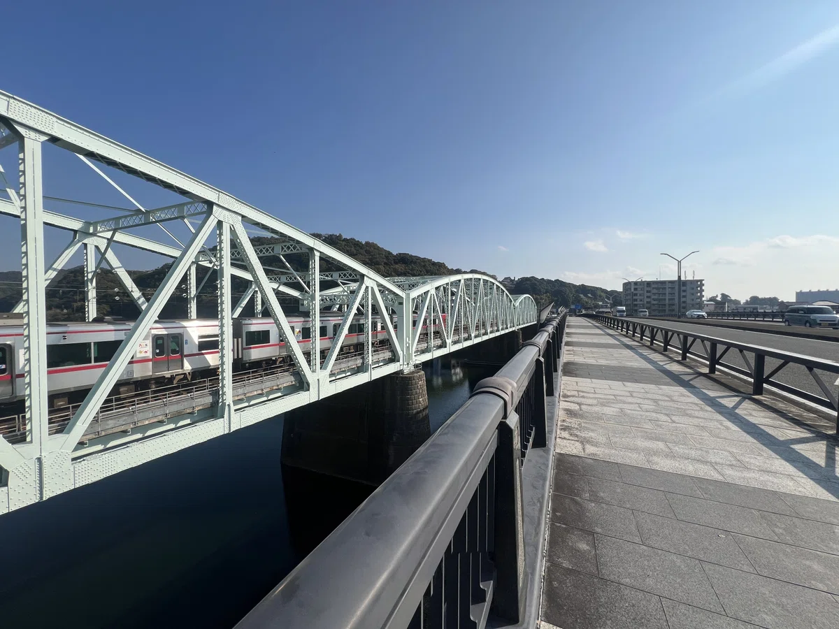 陰陽を持つ橋「犬山橋」から見る景色｜株式会社2ndStar