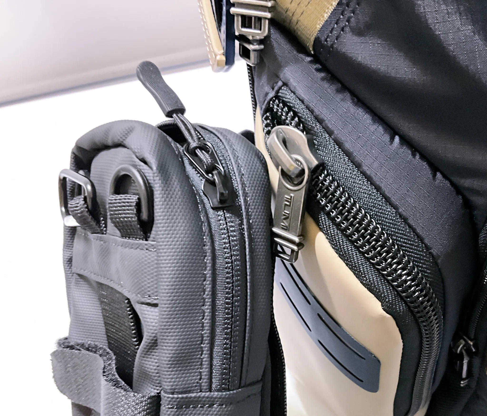 TUMI ALPHA BRAVO 「ナヴィゲーション」バックパック レビュー｜MtOjiisan