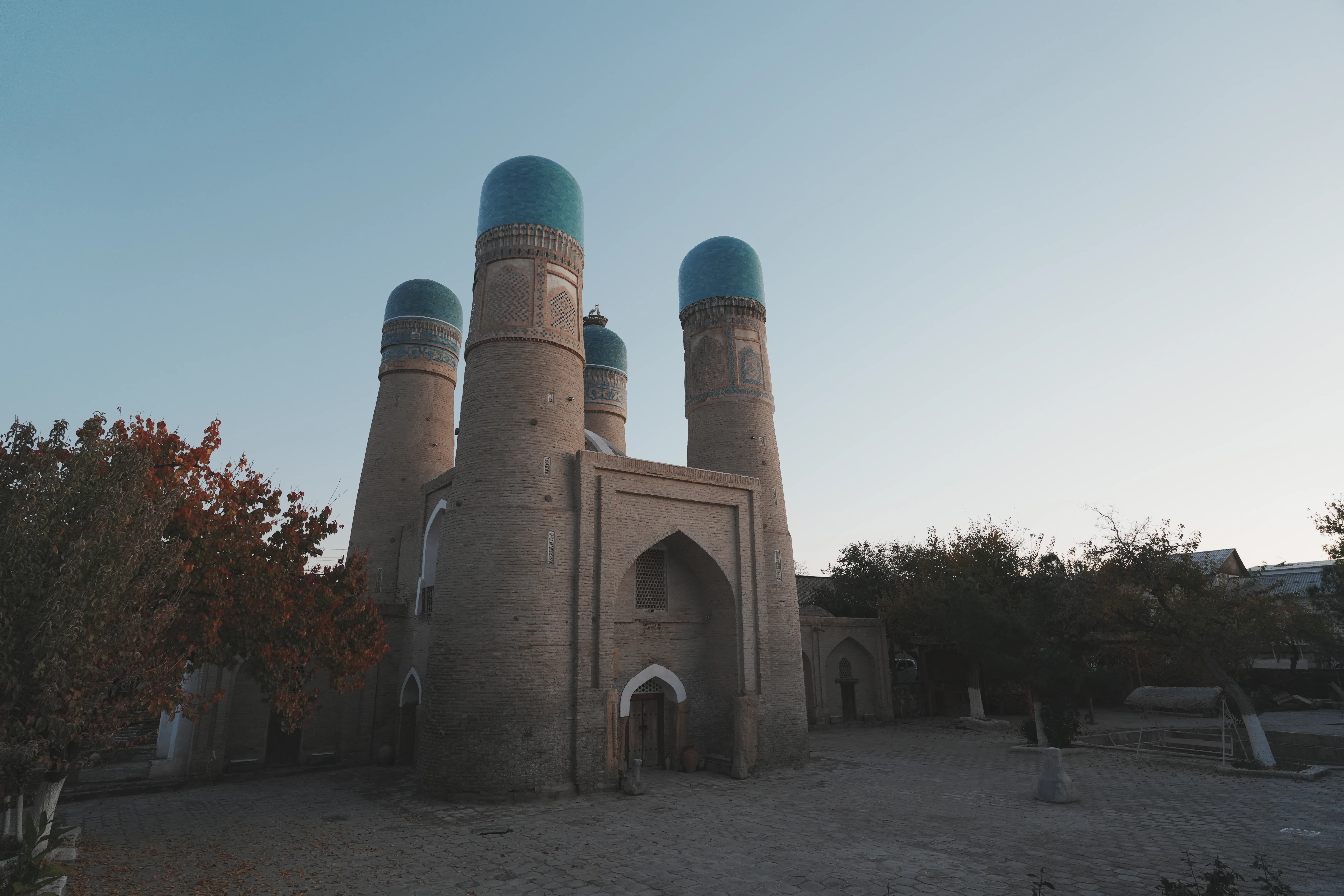 初めてのウズベキスタン旅行：一人旅 🇺🇿｜Day3 ブハラ〜サマルカンド