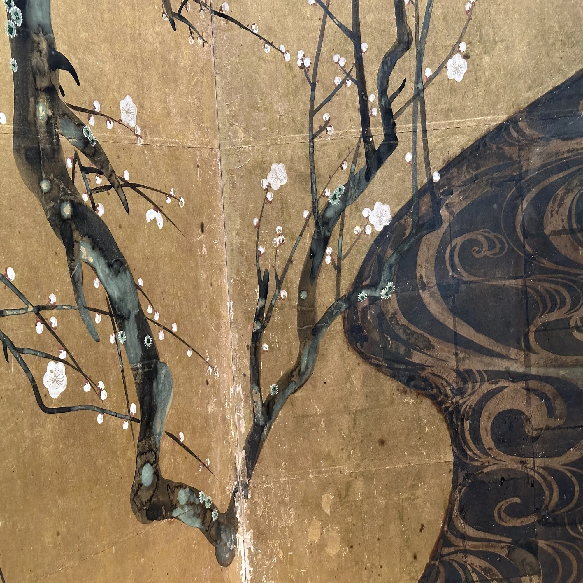 紅白梅図屏風 高画質 二曲一双屏風 紅白梅図 日本らしい金箔