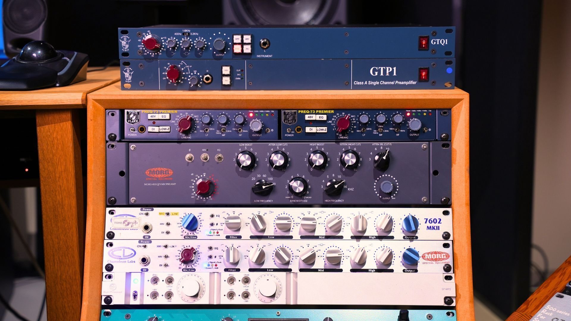 1chで最強のNeve系マイクプリ+EQ。」機材師レビュー Vol.04 1chで最強のNeve系マイクプリ+EQ。」機材師レビュー Vol.04