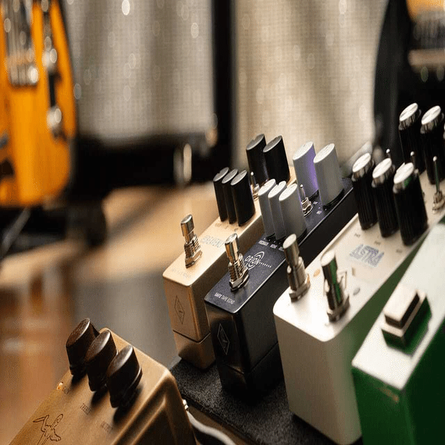 名器 Echoplex EP-III をエミュレートした「UAFX Orion Tape Echo