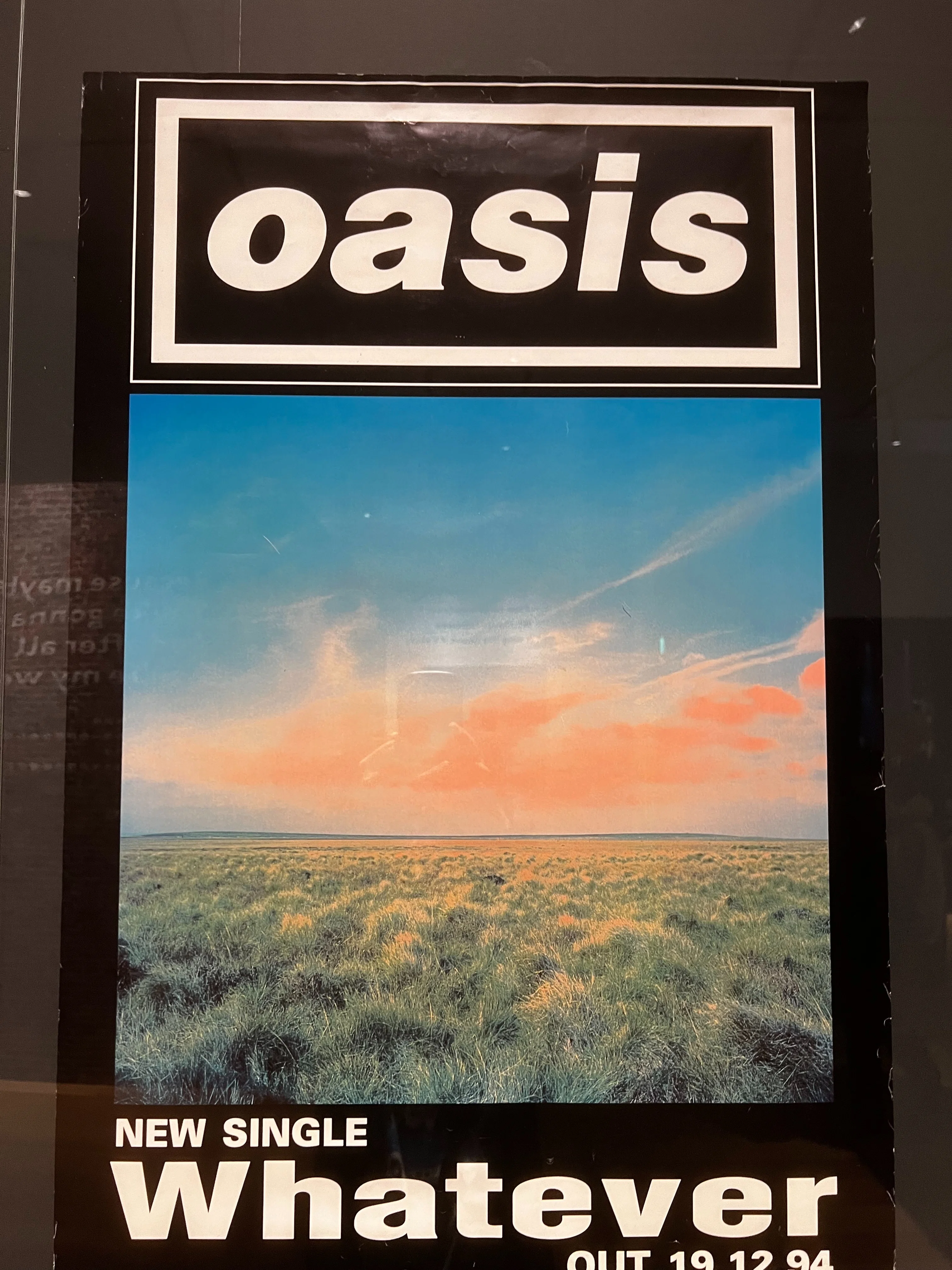 重いページ)リヴ・フォーエヴァー: Oasis 30周年特別展に行ってきて