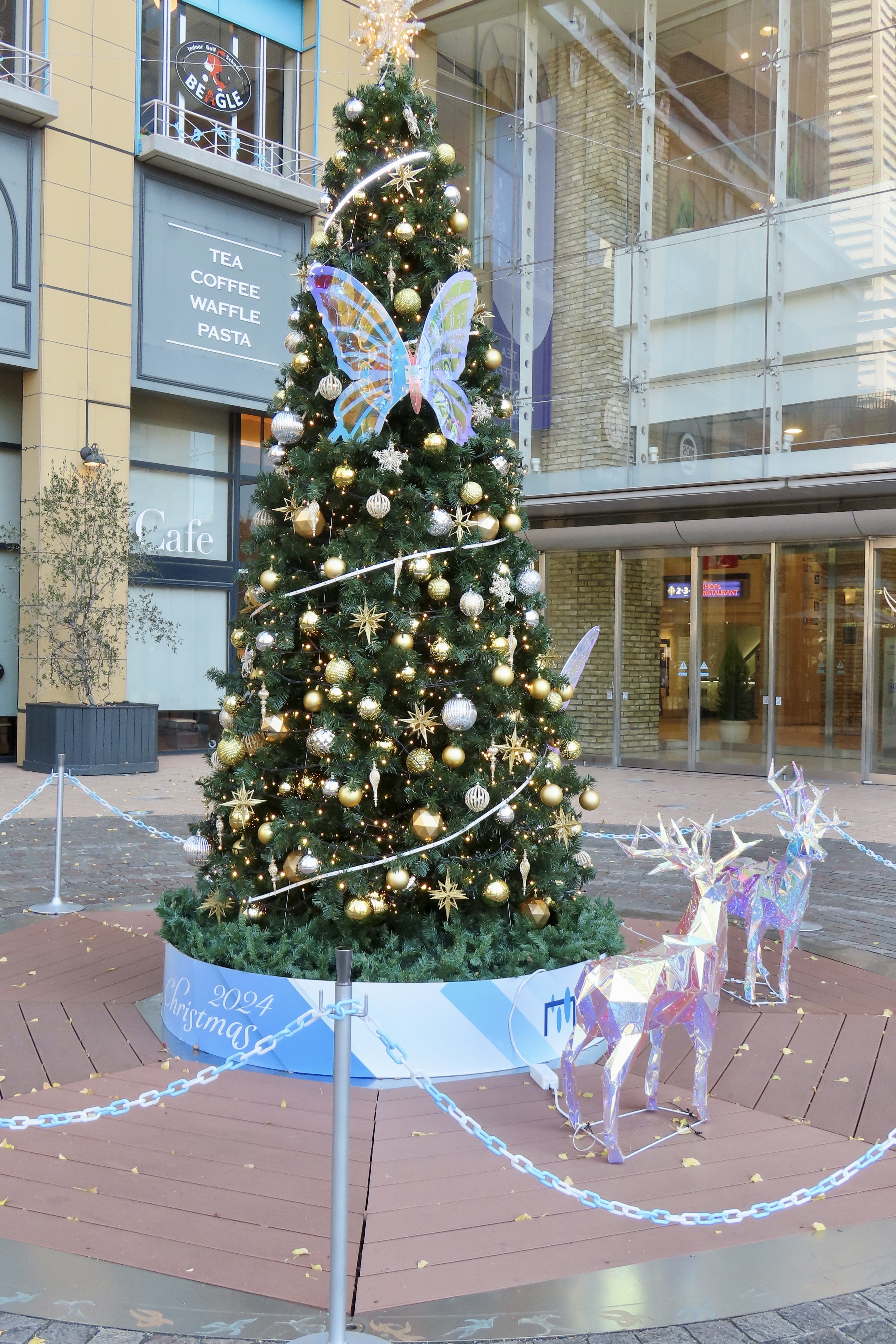 Cherished Teddies グラハム ツリーとくま イルミネーション付き 楽天市場】くまのプーさん クリスマス ハニカムツリーカード XC