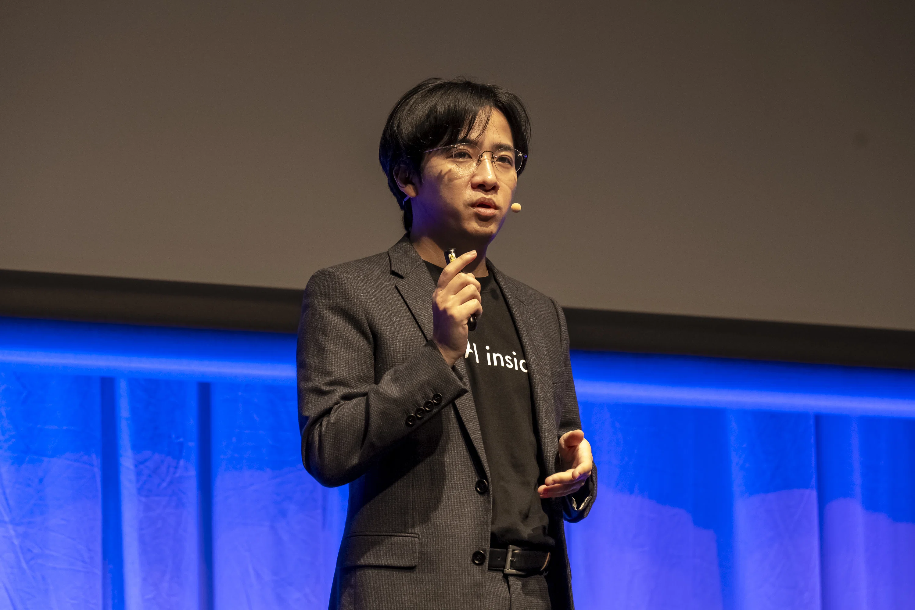 No More Tools, Work with Buddy」AIエージェントにより人々の働き方が