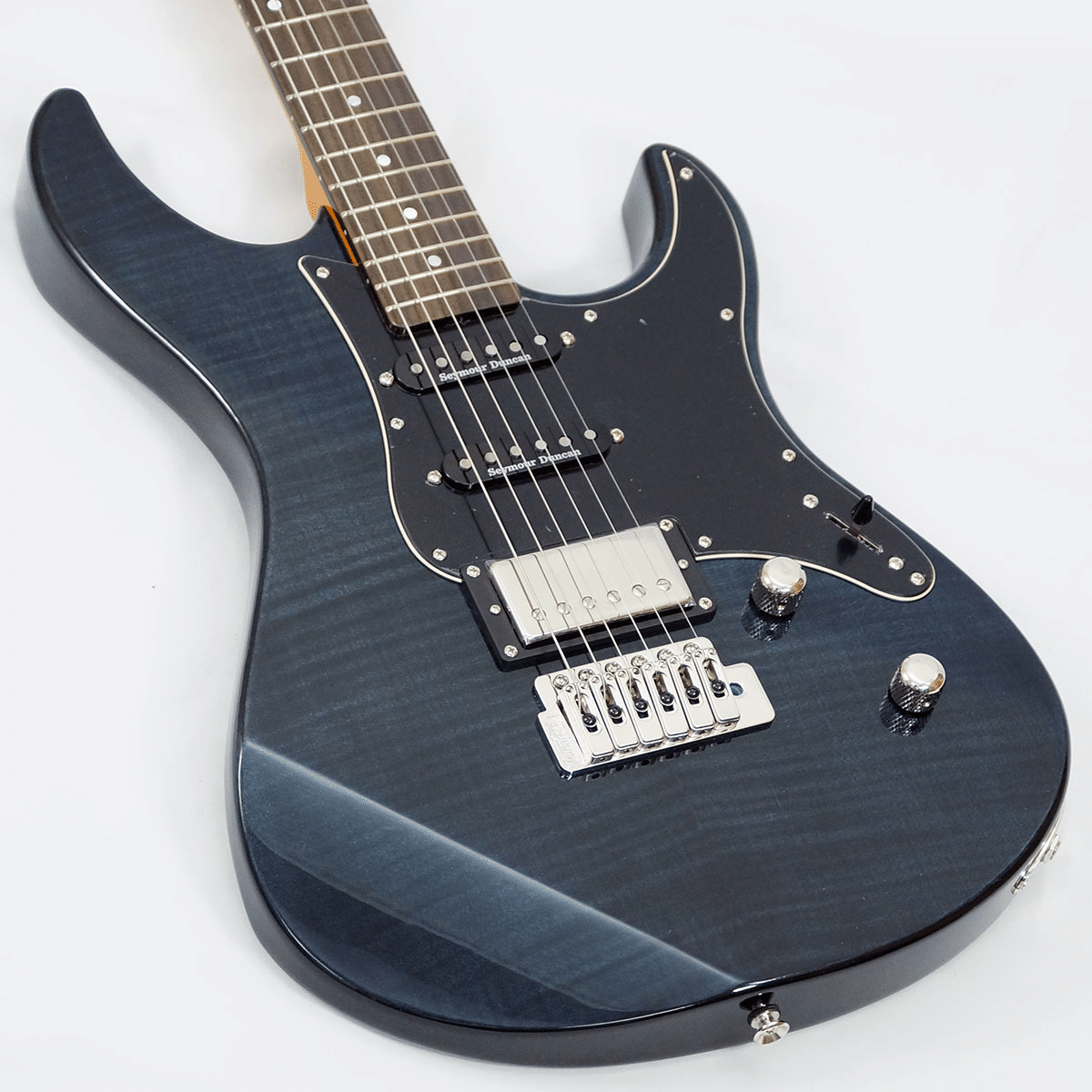 ヤマハ パシフィカ トランスルーセントブラック トランスブラック!大人気モデル「YAMAHA PACIFICA612VIIFM」の