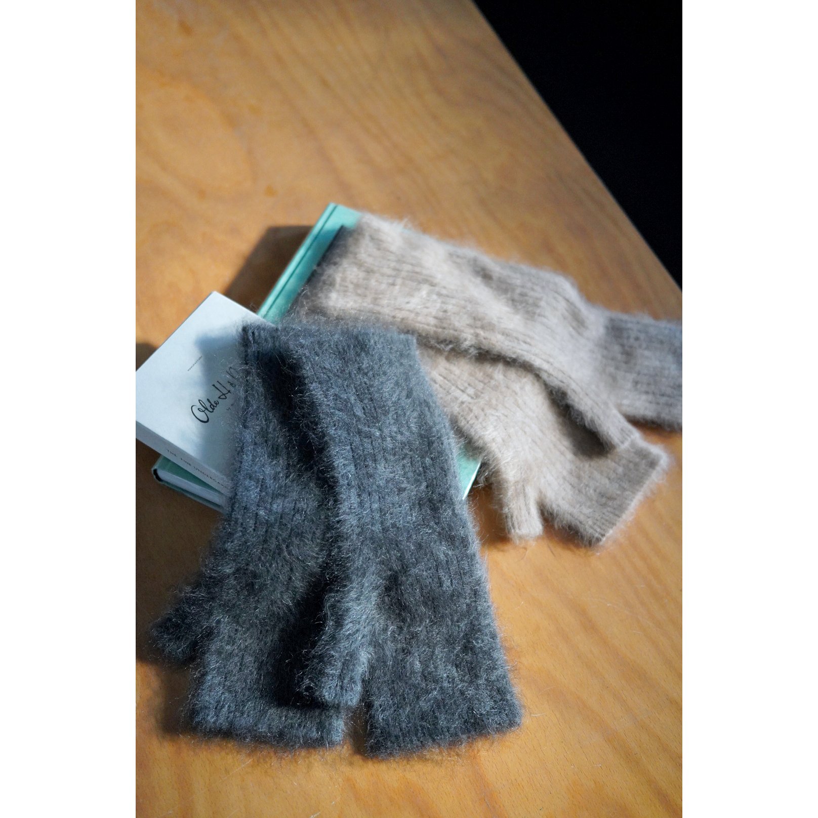 24AWオールドエイチアンドドーター FUR CASHMERE GLOVE Olde H & Daughter