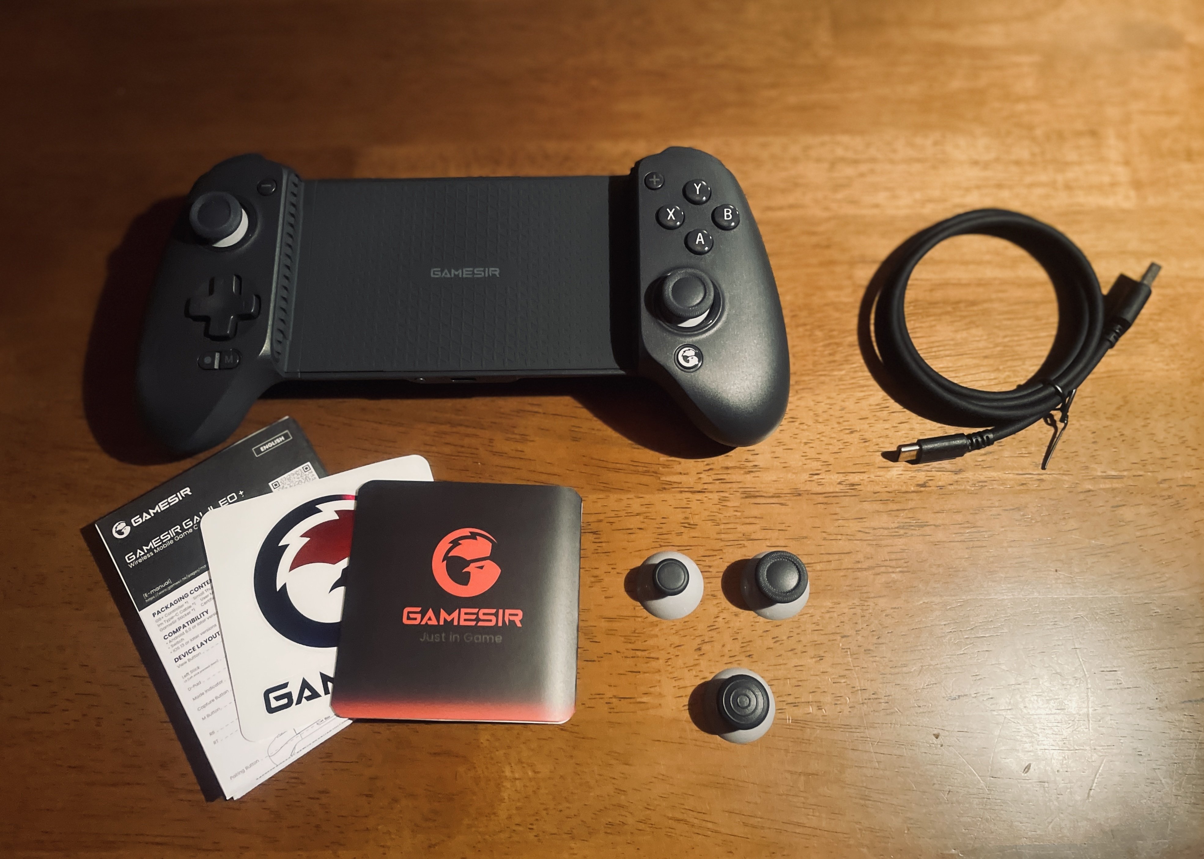 GameSir G8 Plus】 「iPad mini」を”モバイル ゲーミング機”へ GameSir G8 Plus】 「iPad mini」を”モバイル ゲーミング機”へ