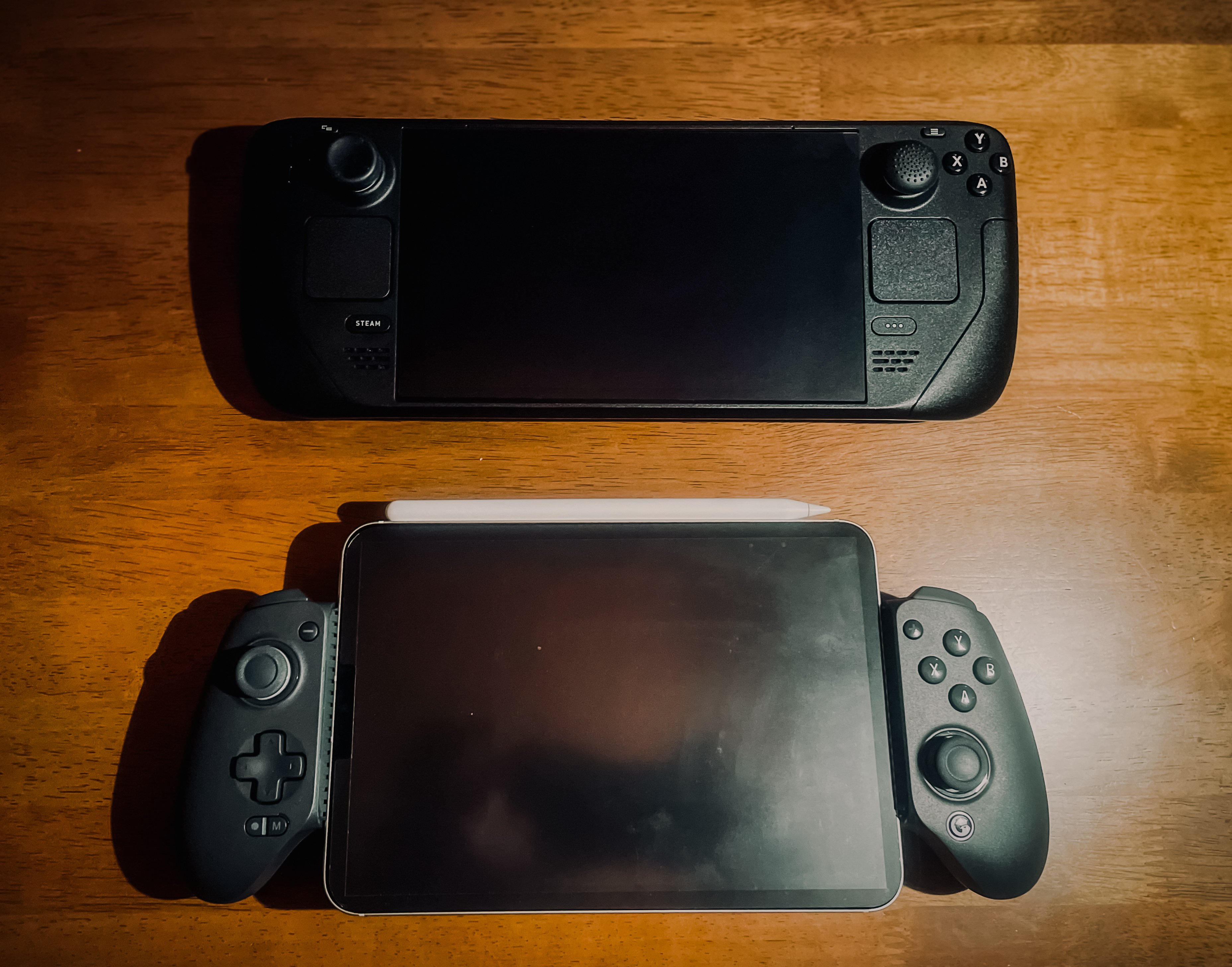 GameSir G8 Plus】 「iPad mini」を”モバイル ゲーミング機”へ