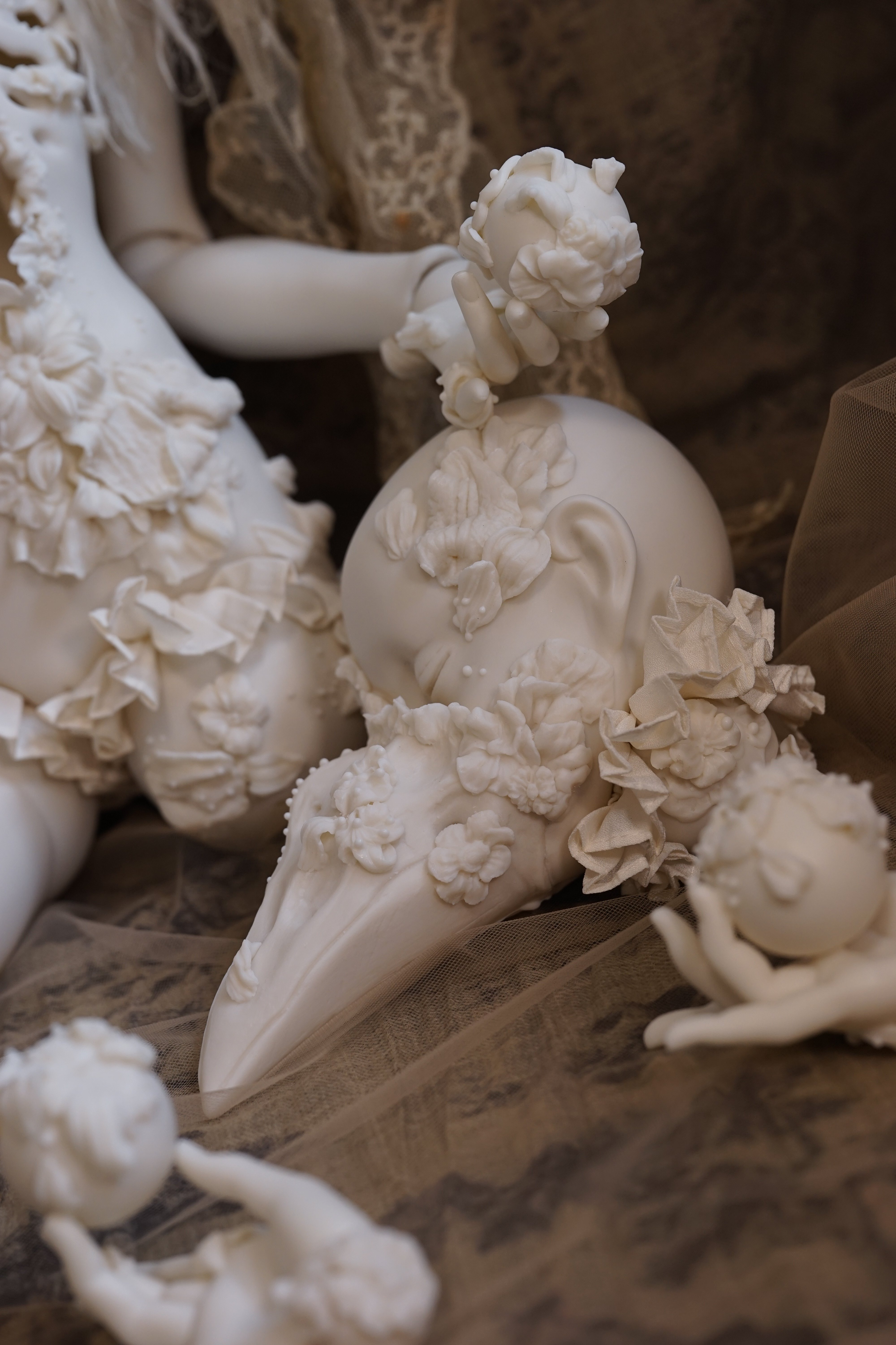 幸運をもたらす美しい植物、アダムの肋骨 中川多理展「老天使の肋骨 The Costa of the Ancient Angel」①｜中川