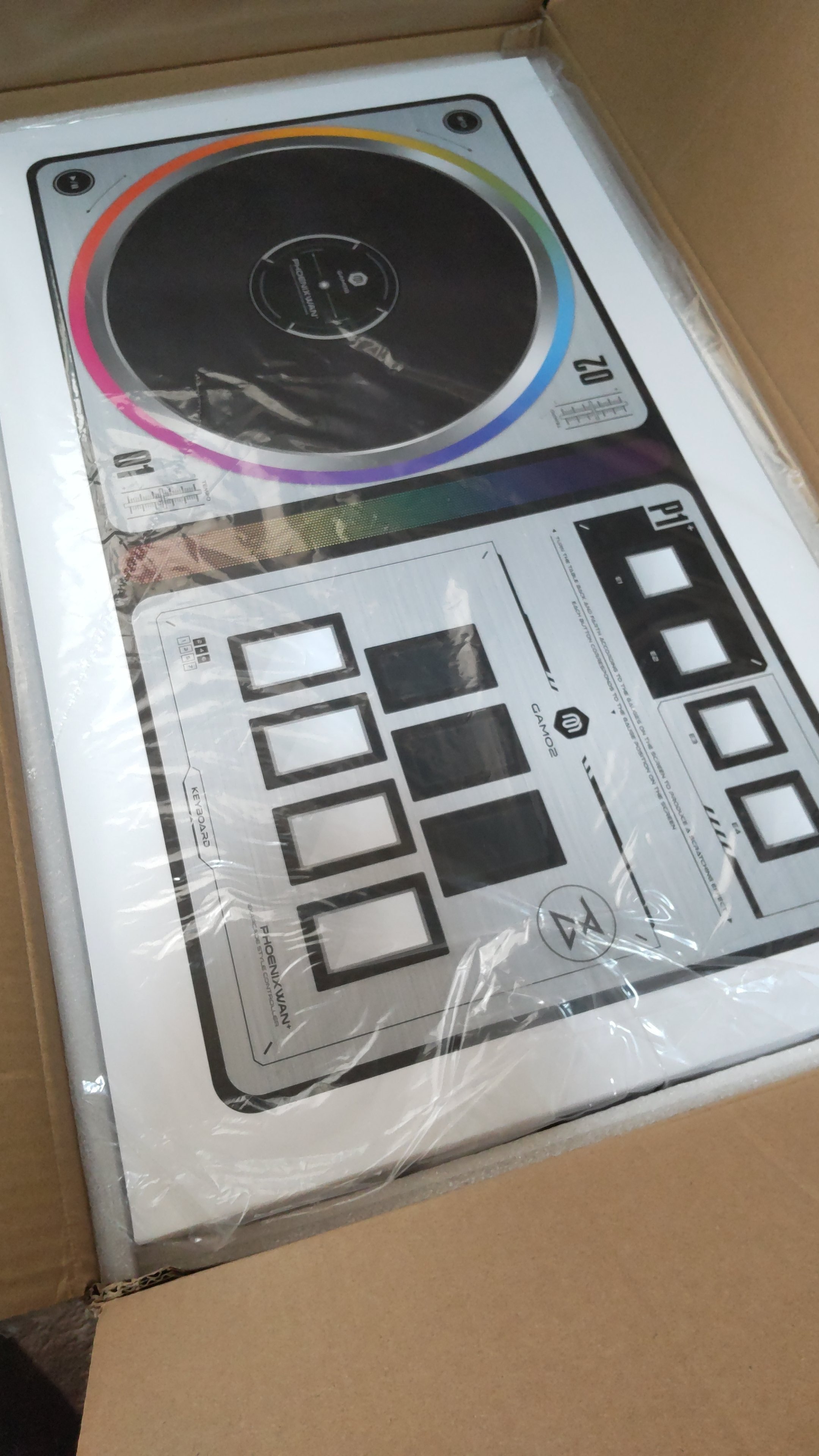 フェニワンを買ったので購入からバネ交換までの全部の説明する フェニワンを買ったので購入からバネ交換までの全部の説明する