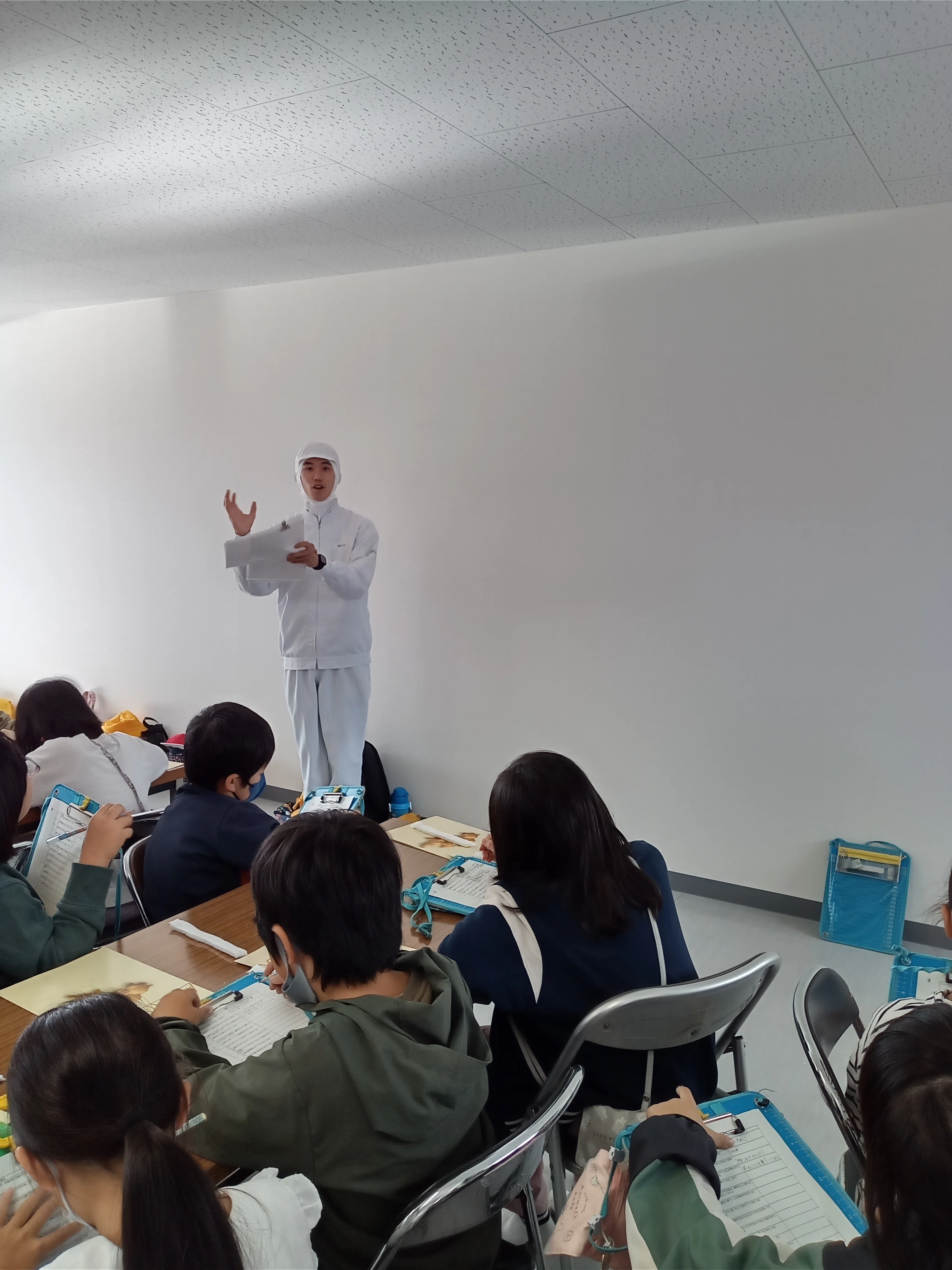 質問いっぱい！ 山田小学校の社会科見学｜(株)あさの@生姜屋／高知県