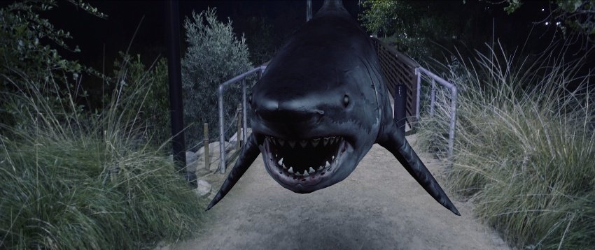 俺たちのサメ映画が本物に!?“もしも低クオリティなサメが現実 俺たちのサメ映画が本物に!?“もしも低クオリティなサメが現実