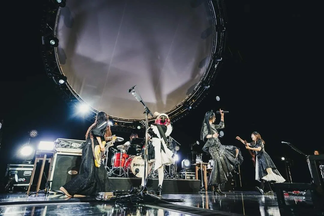 封印を解いてまでのこだわりで魅了したBAND-MAIDの今年最後のお給仕
