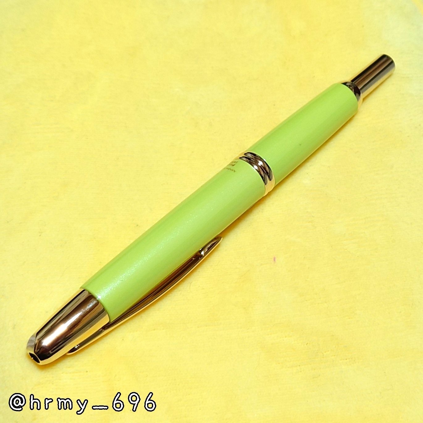 MARK'S×PILOTキャップレスデシモアニバーサリーイエロー