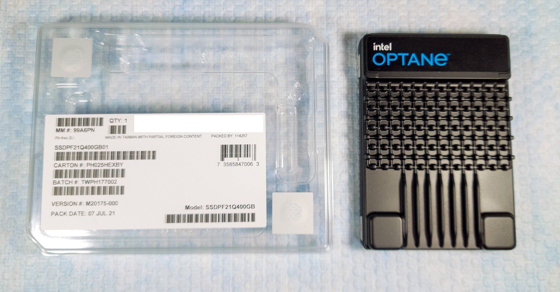 内蔵型SSD Intel Optane SSD DC P5801X ES 内蔵型SSD Intel Optane SSD DC P5801X ES 内蔵型SSD Intel Optane SSD