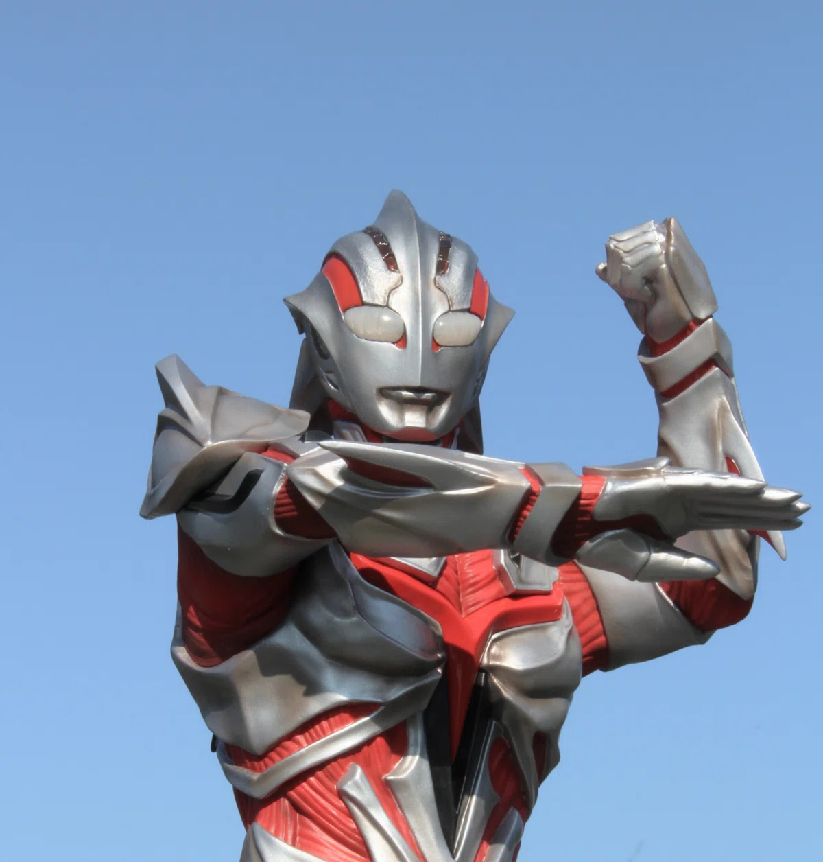 虹光工房 「ウルトラマン・ザ・ネクスト （ジュネッス）」｜アシム 