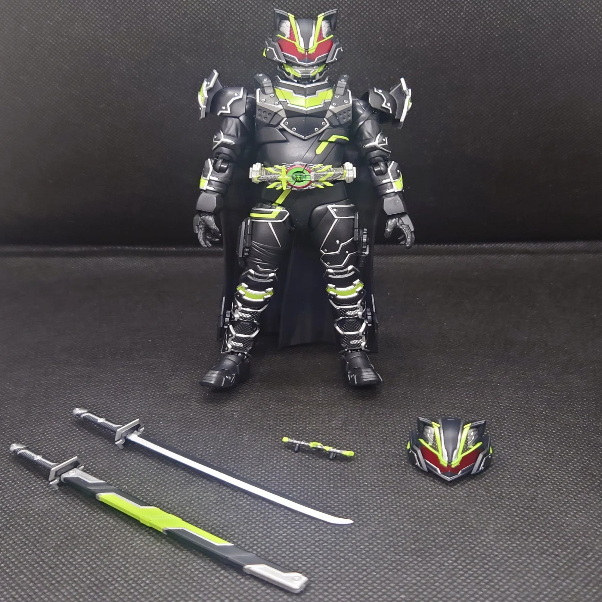 S.H.Figuarts 仮面ライダータイクーン ブジンソード レビュー｜こすもす