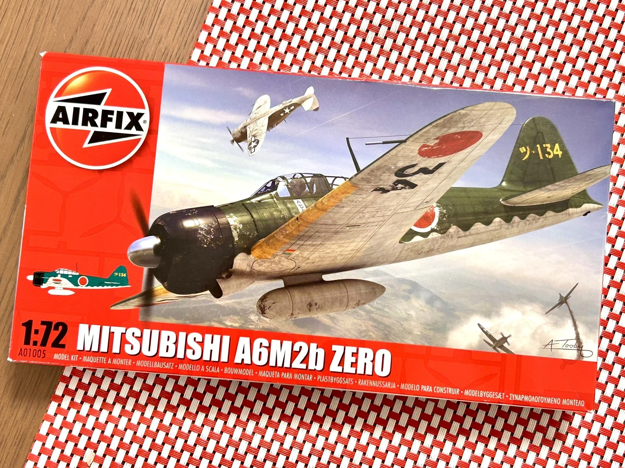 【未組立】戦闘機プラモデル11機まとめ　オオタキ　まとめ売り レジェンドの心意気をお得な価格で味わえる飛行機模型／「マイクロ