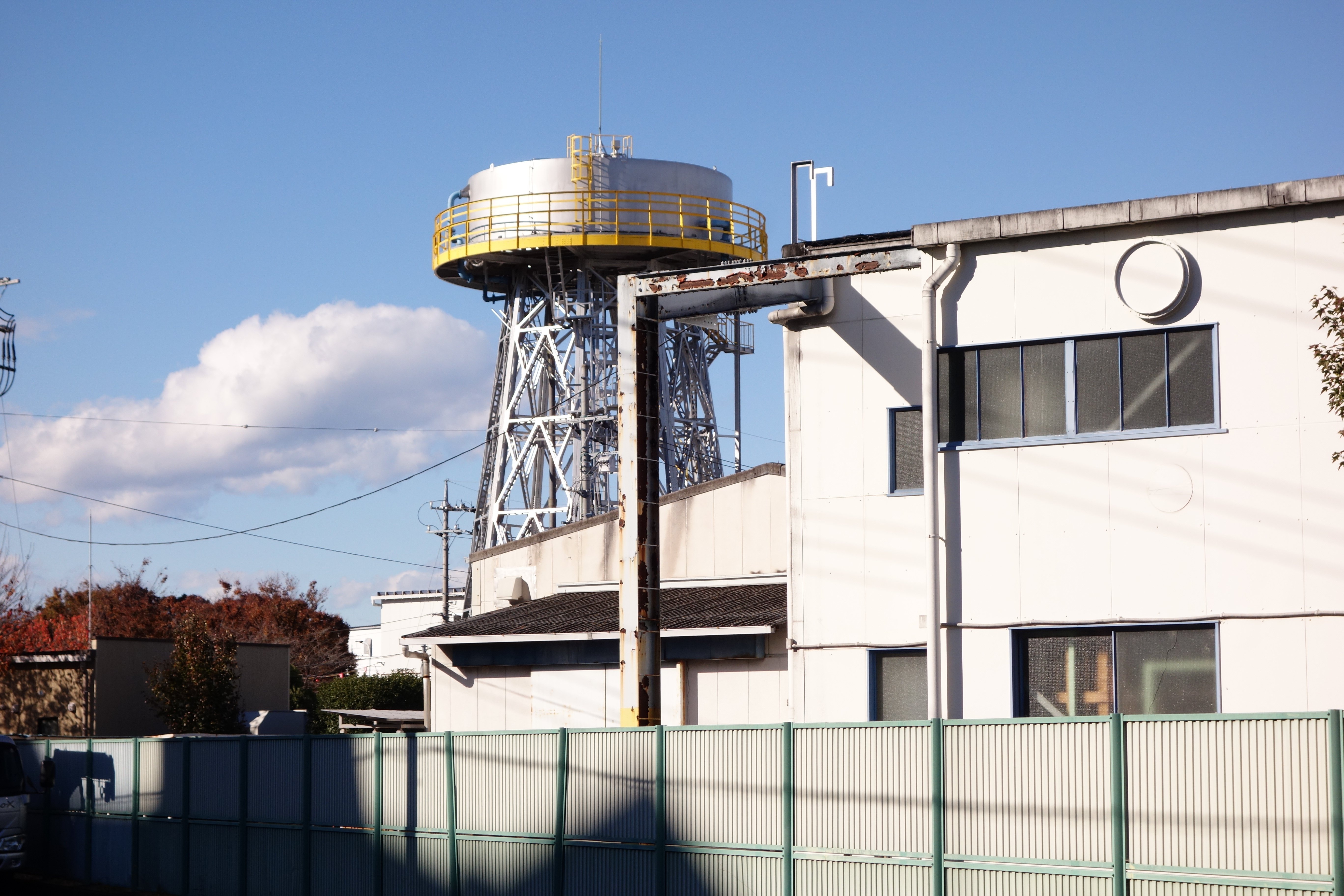昭和飛行機工業南工場給水塔｜みのいち