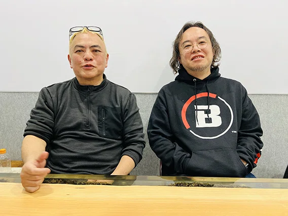 紙でプロレス ソリチュード / 柳沢忠之 山口日昇 / ぴあ 中古】 紙で