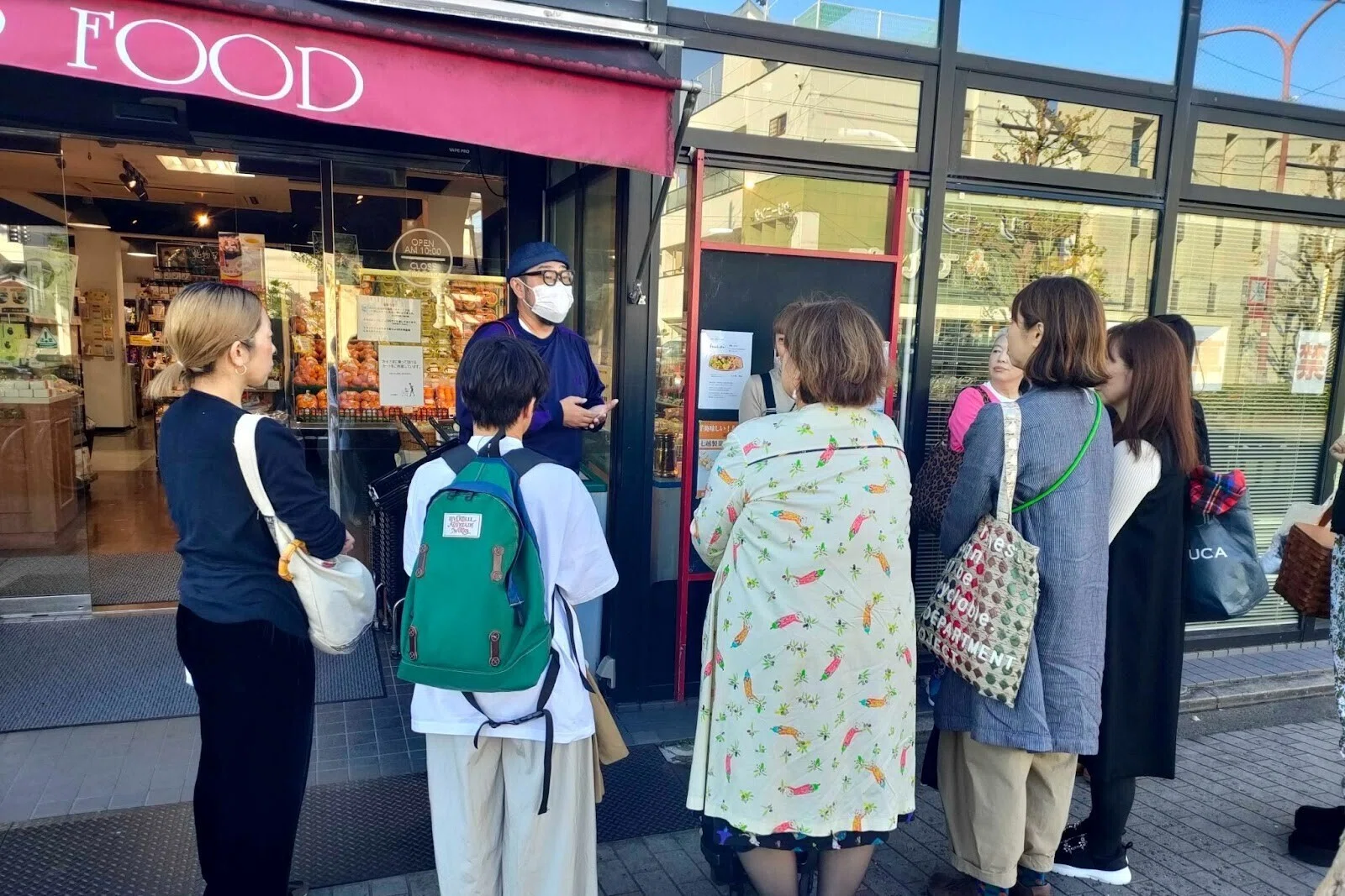 仁平綾さんが案内！「フレンドフーズ爆買いツアー」の裏側｜friendfood