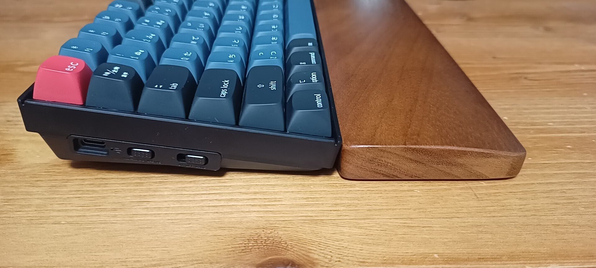 レビュー 】 Keychron K2用純正パームレスト ▶︎ 使用感など
