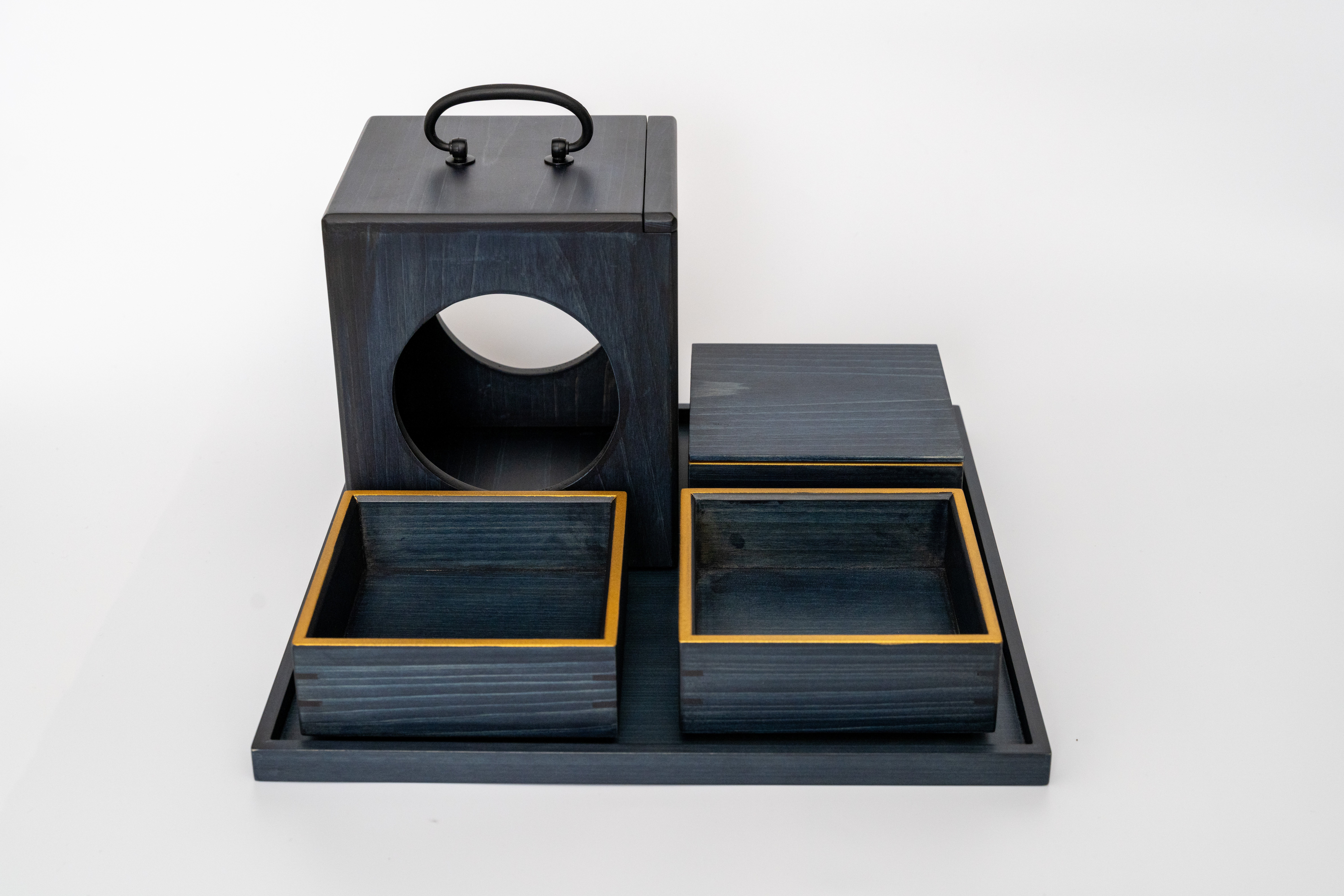 予約販売】遊山箱でおせちを楽しみませんか？オリジナル遊山箱折敷