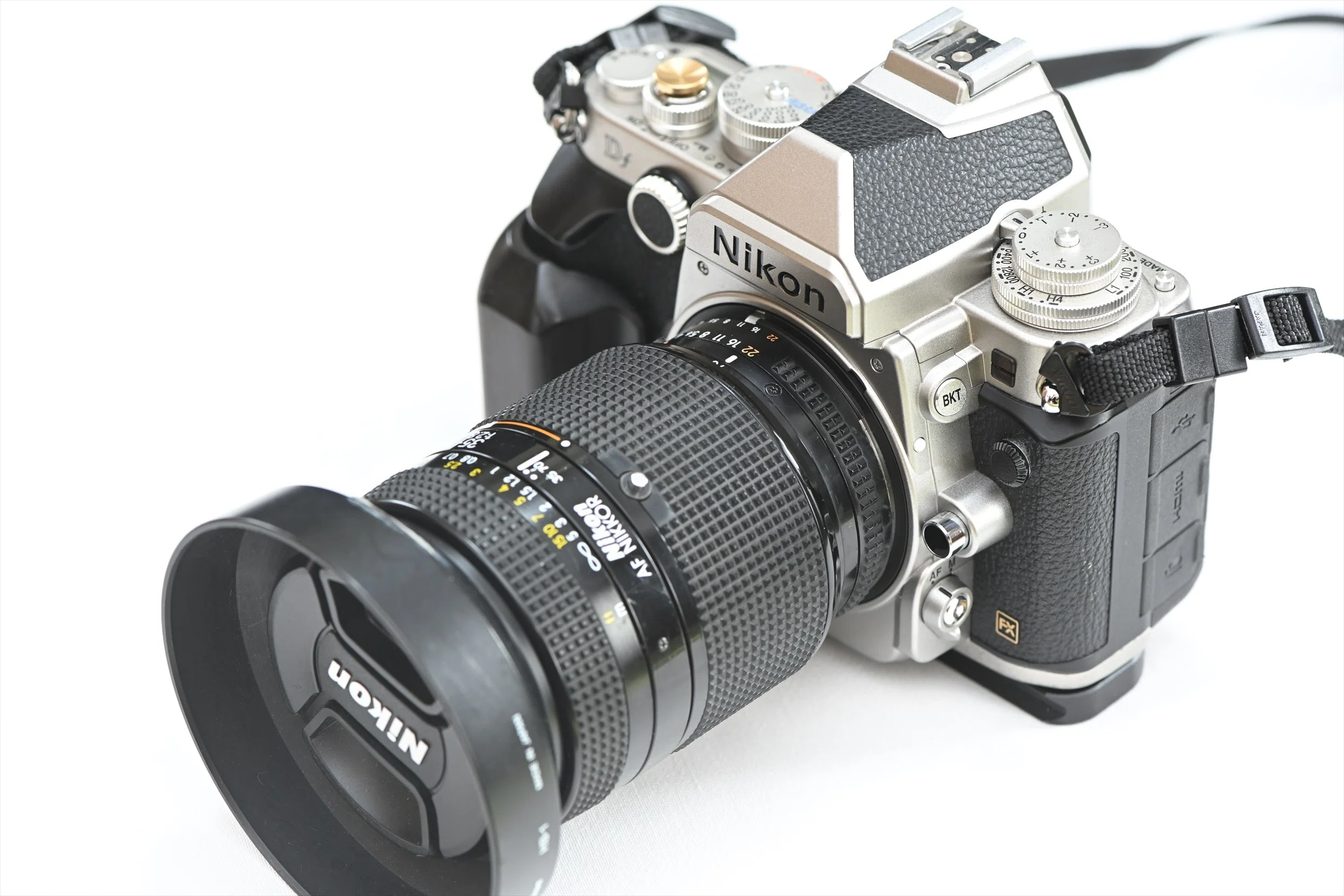 タ*！様 Nikon F一眼レフとレンズ5本セット タ*！様 Nikon F一眼レフとレンズ5本セット｜Racingkarts.com