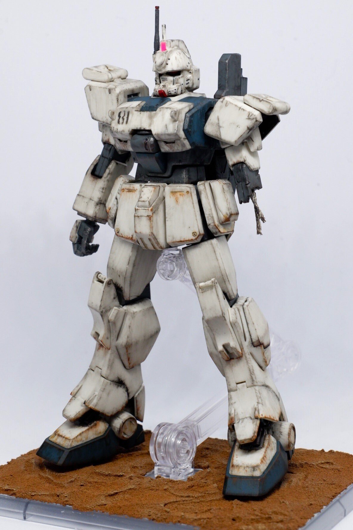 ガンプラ】HGUCガンダムEz-8制作(ウェザリングだったり原作再現 ガンプラ】HGUCガンダムEz-8制作(ウェザリングだったり原作再現