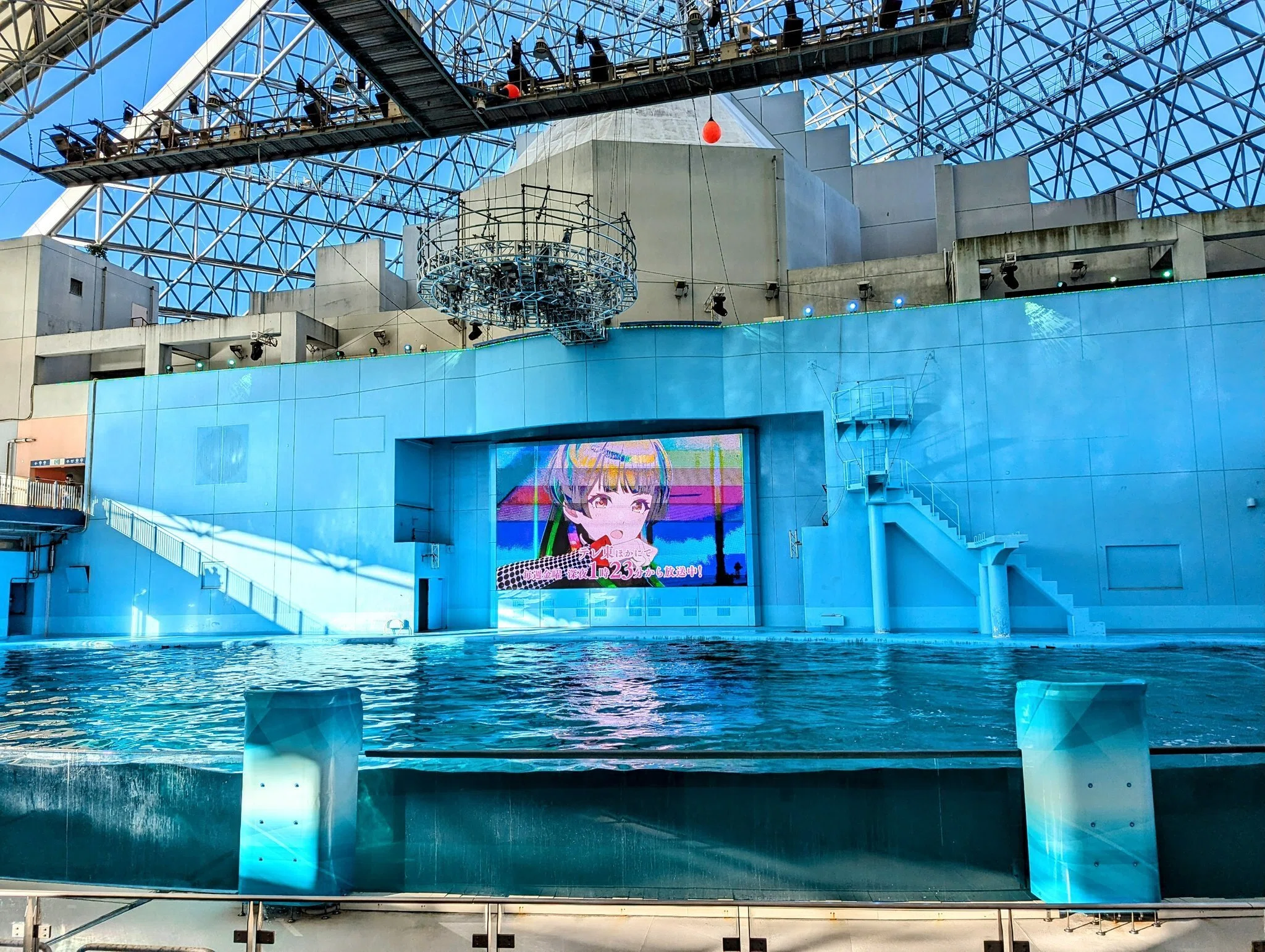 シーパラ×シャニのコラボ、放クラのスペシャルドルフィンステージに