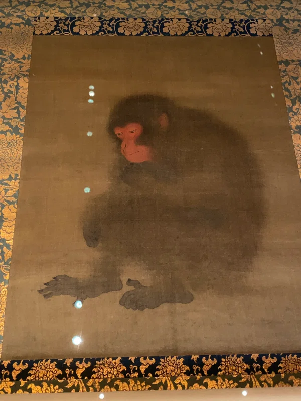 郎世宁 猿図 掛け軸｜三尺中堂｜十二生肖・申｜表装済み 寄り道：東京国立博物館(2024.11.28)｜木休