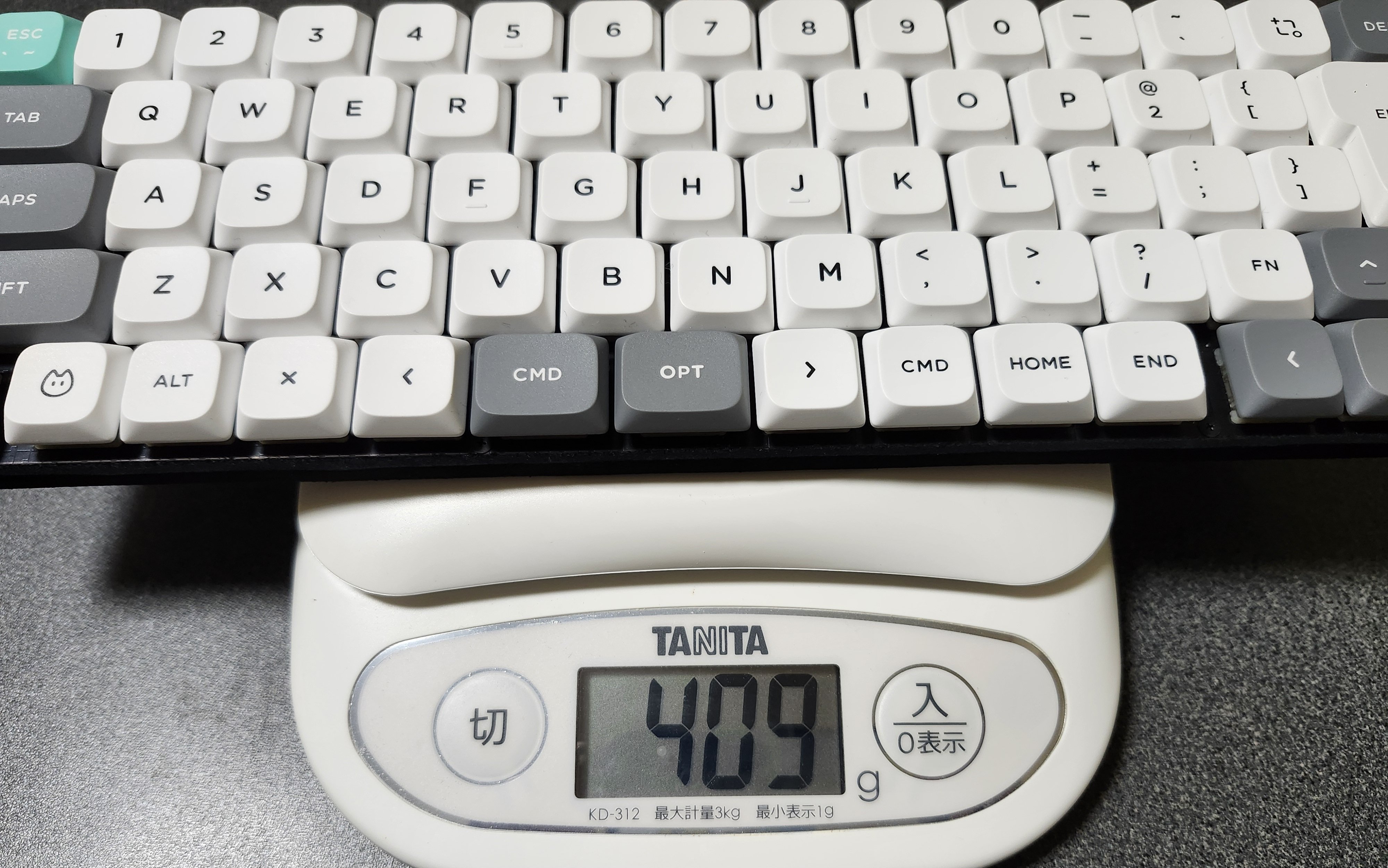 Gateronロープロスイッチ採用の薄型キーボード自作キット