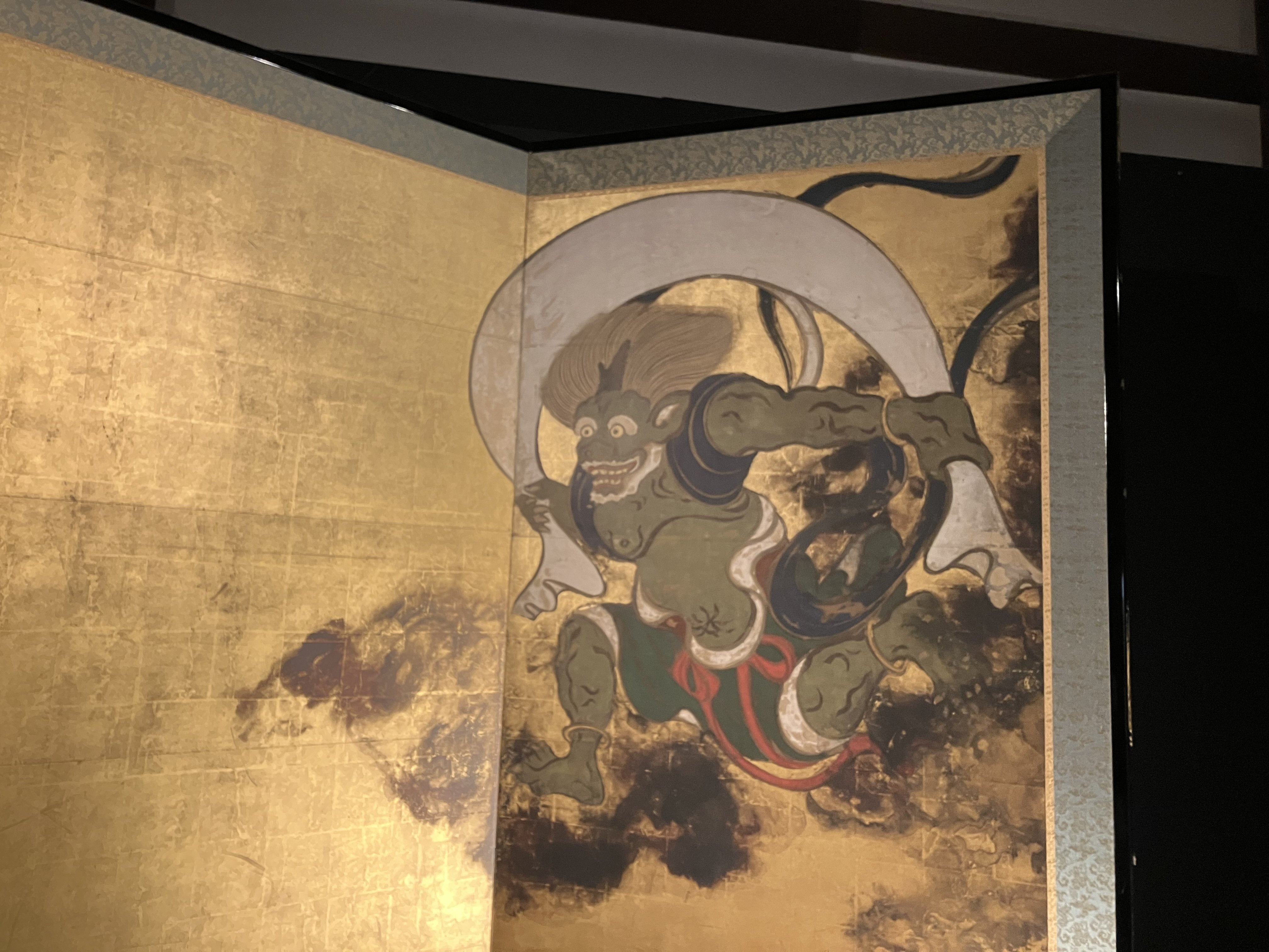 建仁寺で国宝「風神雷神図屏風」を見る/京都市東山区|らら 建仁寺で国宝「風神雷神図屏風」を見る/京都市東山区|らら