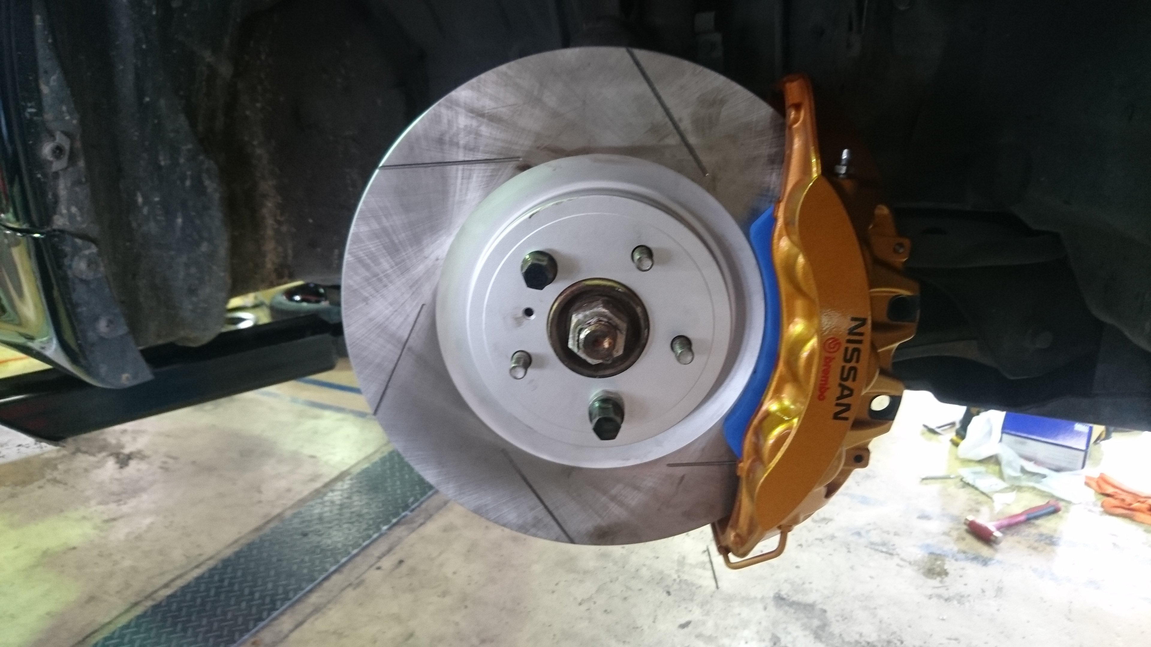 ER34 6ポッドキャリパー R35 ER34 6ポッドキャリパー R35